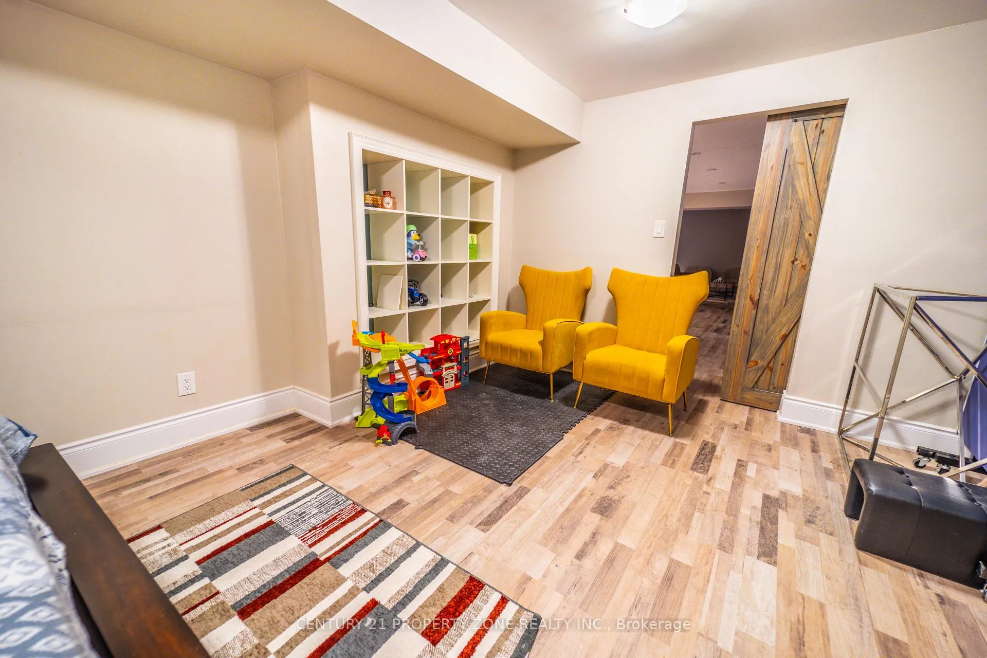 Photo 29 of 62 Impulse Circle, Brampton, Credit Valley — HOMEH