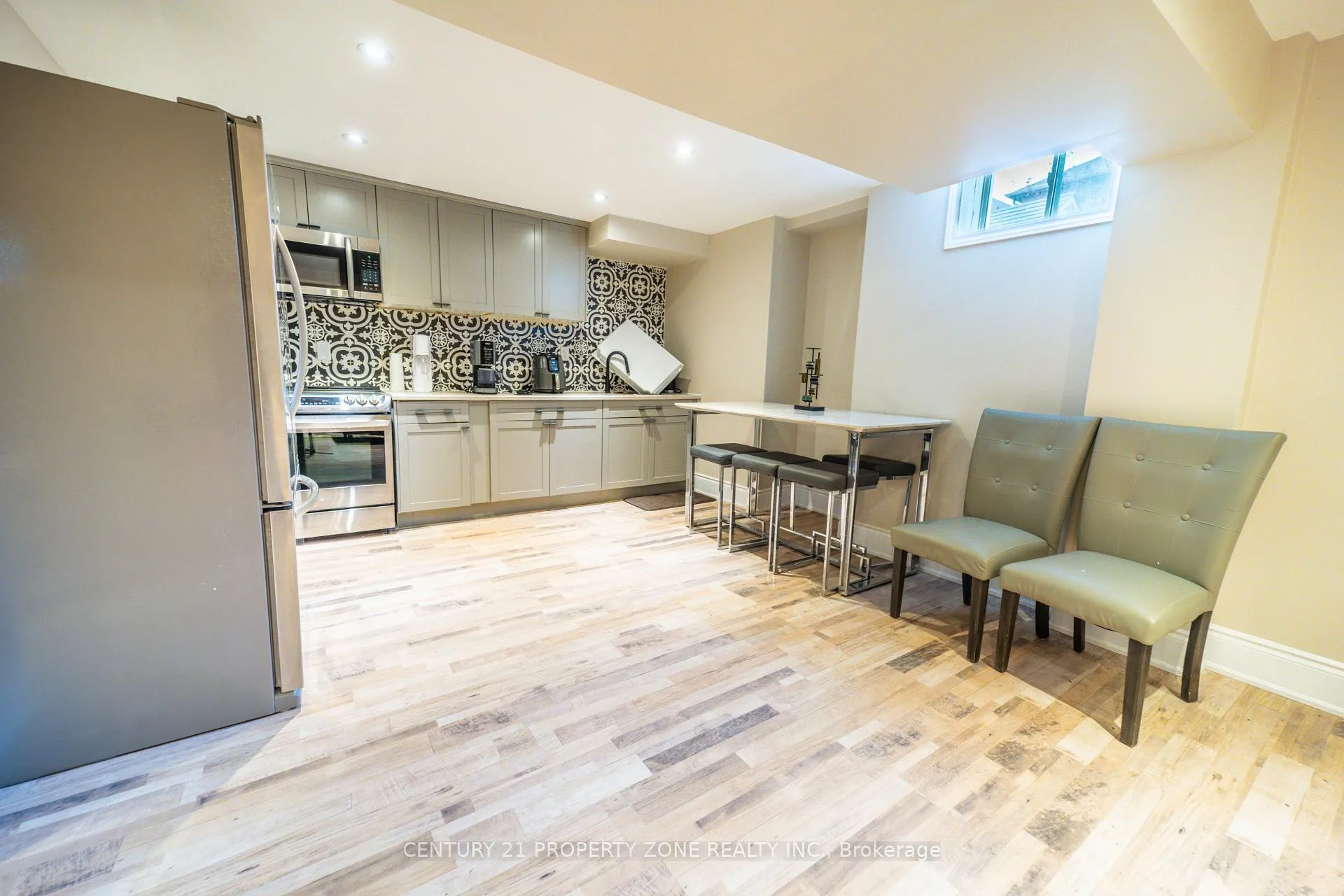 Photo 31 of 62 Impulse Circle, Brampton, Credit Valley — HOMEH