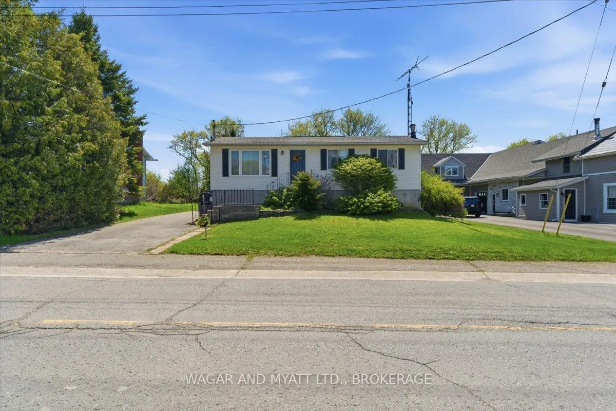 Photo 1 of 429 County Rd 19 Concession W, Prince Edward County, Ameliasburg Ward — HOMEH