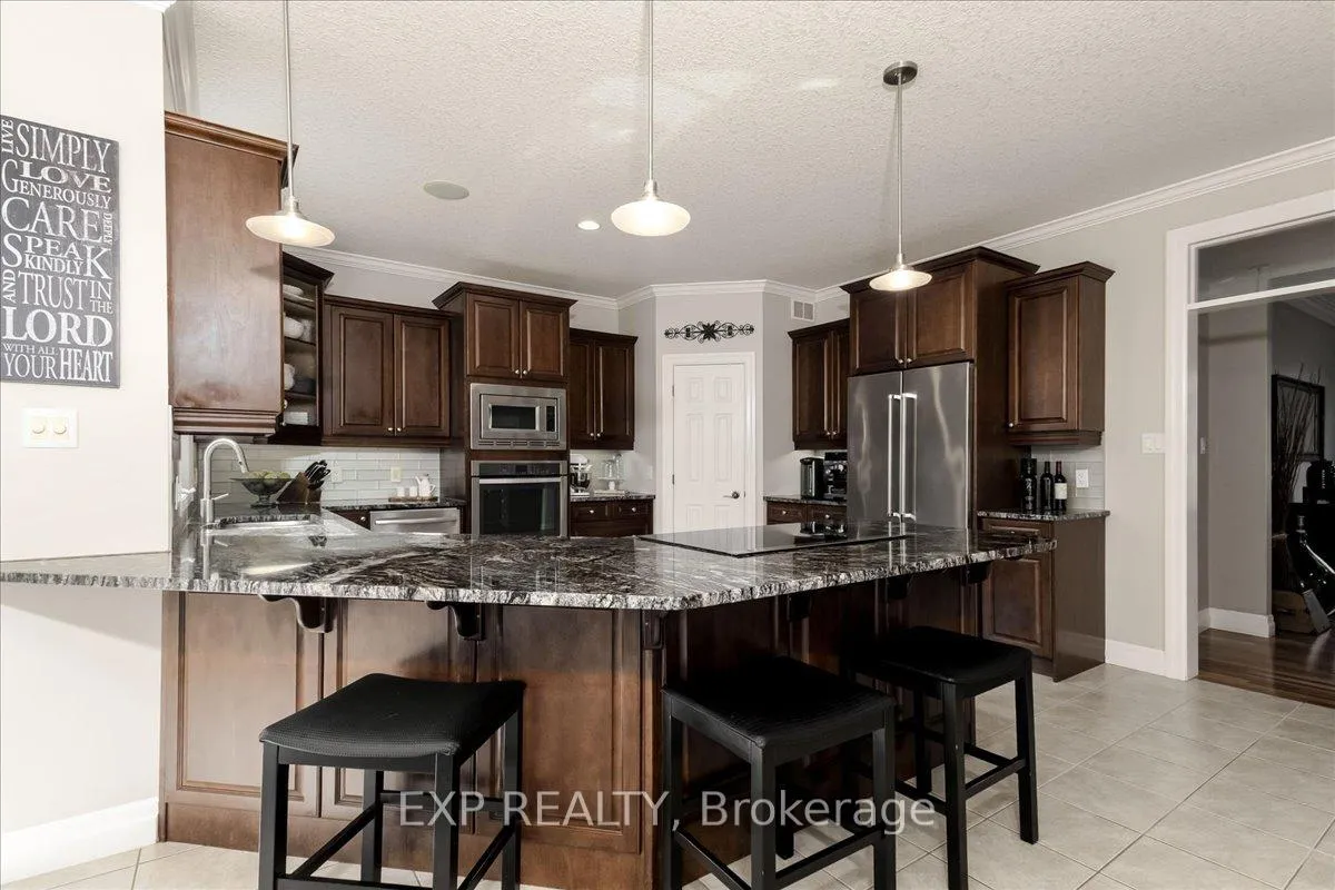Photo 7 of 80 Foxhollow Drive, Thames Centre, Dorchester — HOMEH