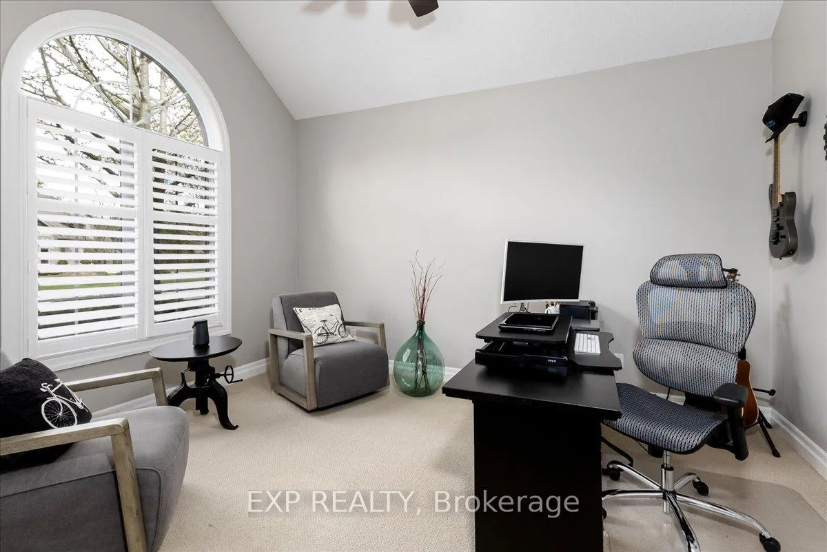 Photo 13 of 80 Foxhollow Drive, Thames Centre, Dorchester — HOMEH