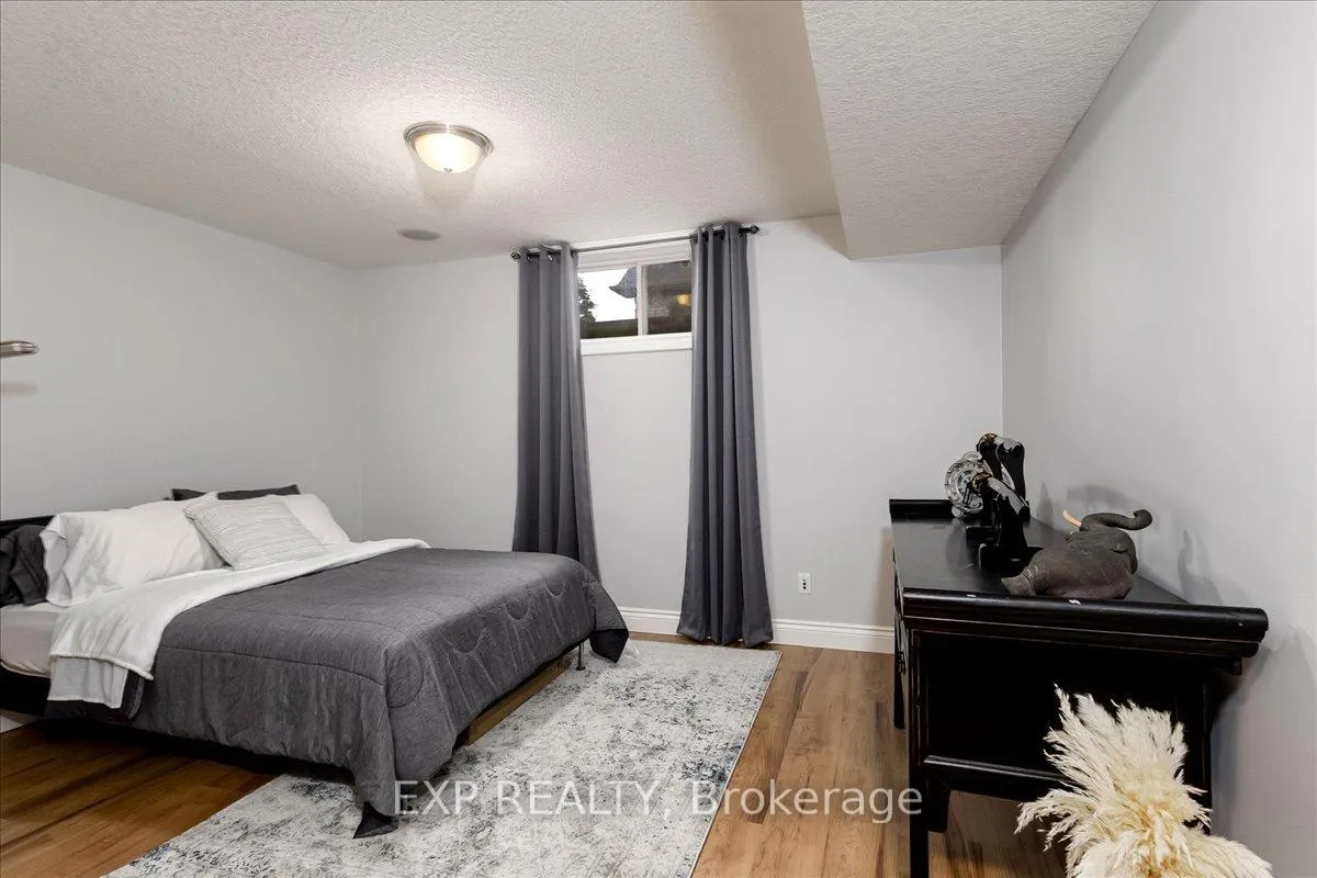 Photo 28 of 80 Foxhollow Drive, Thames Centre, Dorchester — HOMEH