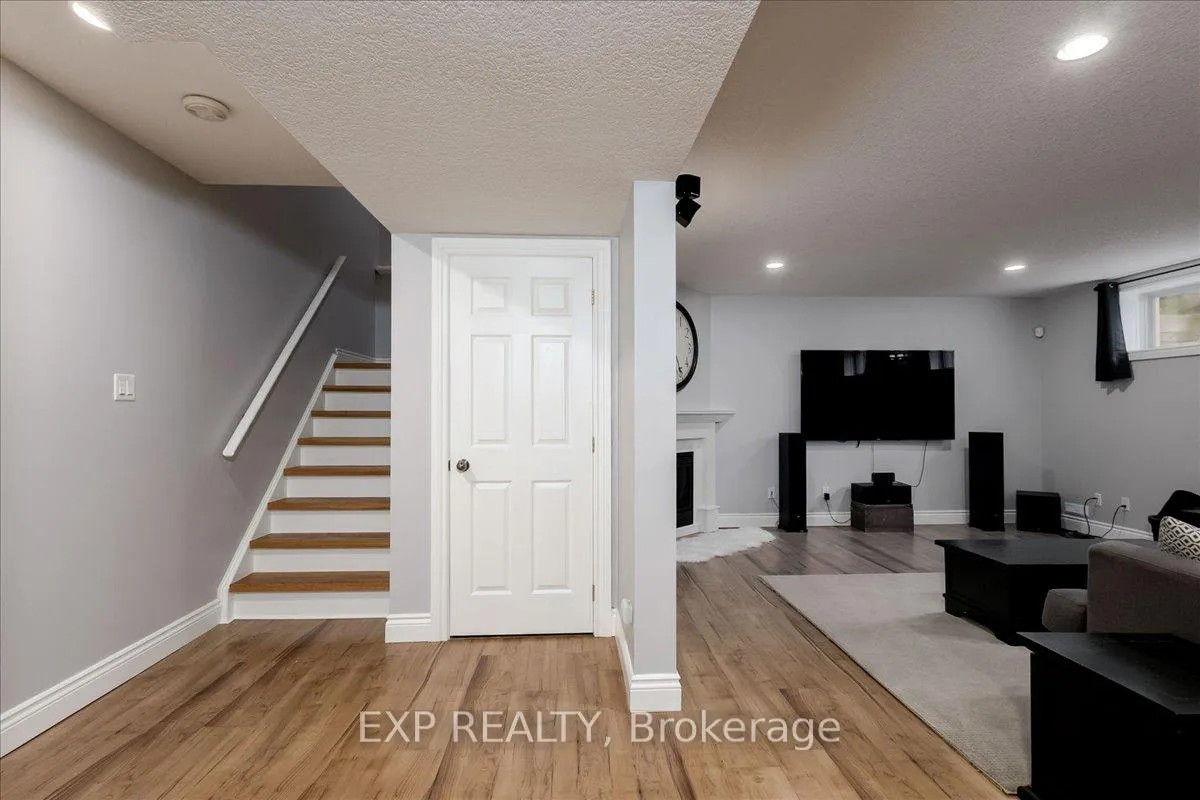 Photo 29 of 80 Foxhollow Drive, Thames Centre, Dorchester — HOMEH