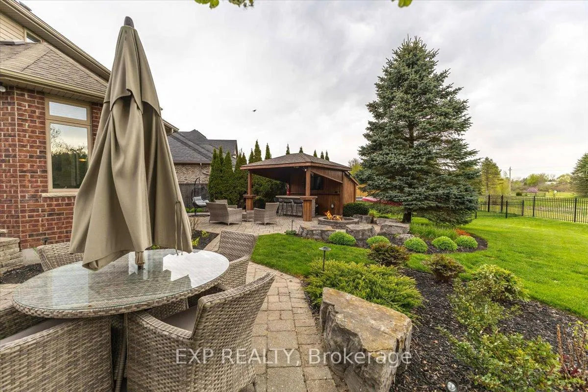 Photo 35 of 80 Foxhollow Drive, Thames Centre, Dorchester — HOMEH