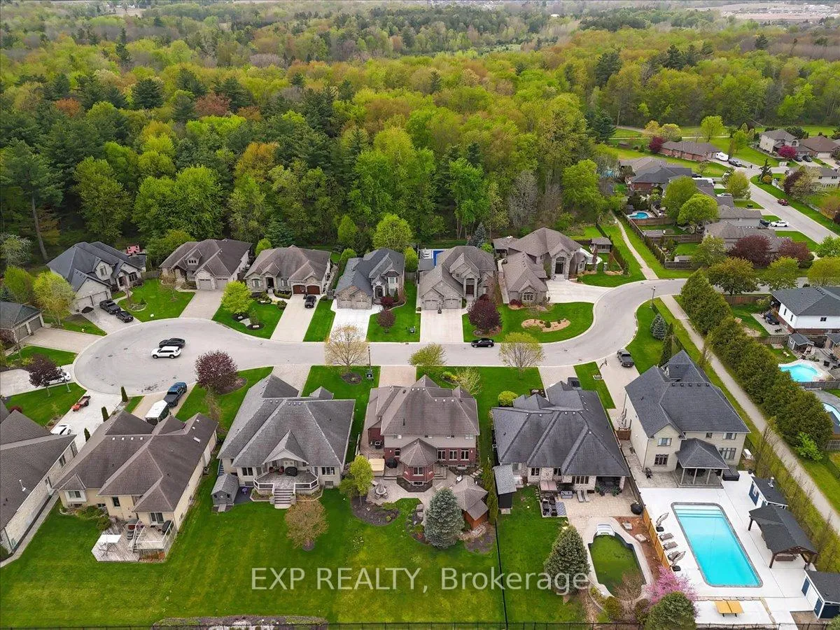 Photo 41 of 80 Foxhollow Drive, Thames Centre, Dorchester — HOMEH
