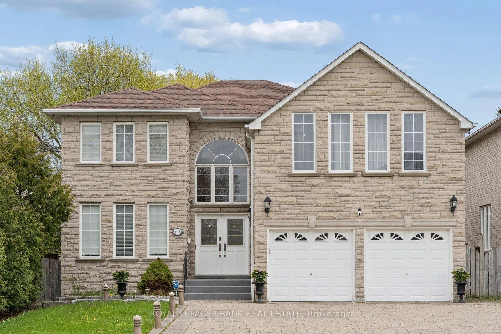 Photo 1 of 1438 Rosebank Road, Pickering, Woodlands — HOMEH