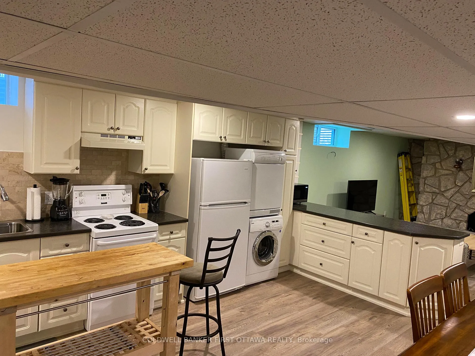 Photo 5 of 1106 Morin Road, Ottawa, Cumberland Estates — HOMEH