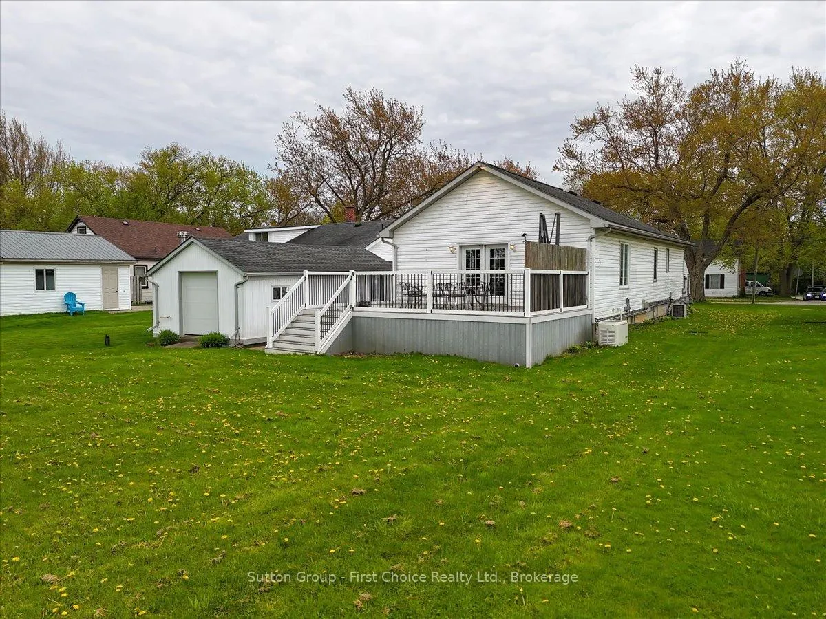 Photo 32 of 202 Huron Road, Perth South, Sebringville — HOMEH