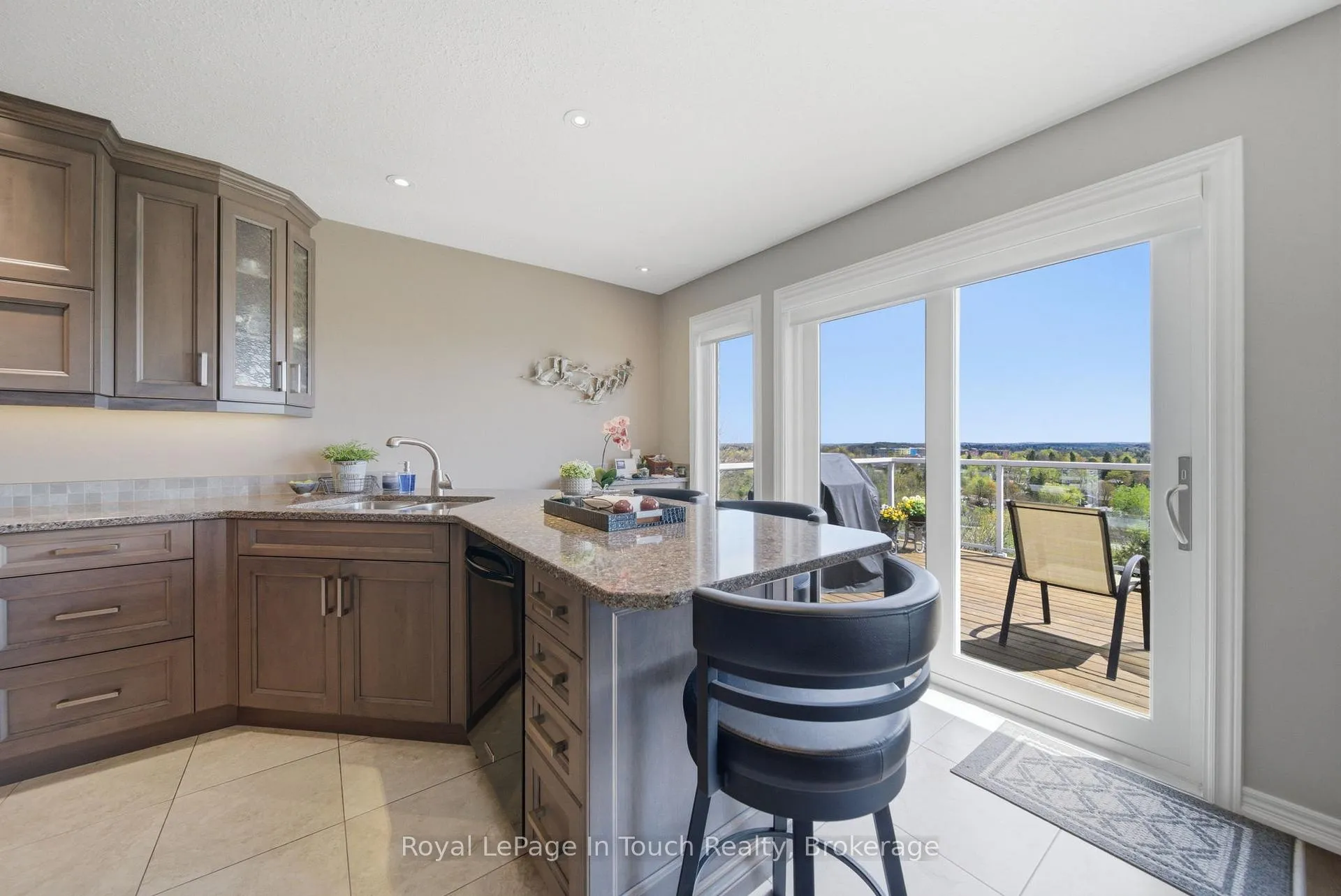 Photo 13 of 108 Milroy Drive, Peterborough, Northcrest Ward 5 — HOMEH