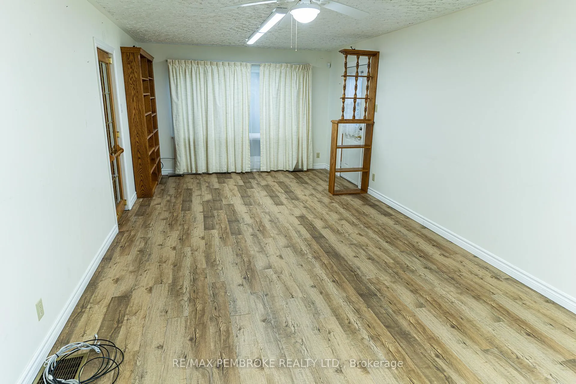 Photo 15 of 2 Silke Drive, Petawawa — HOMEH
