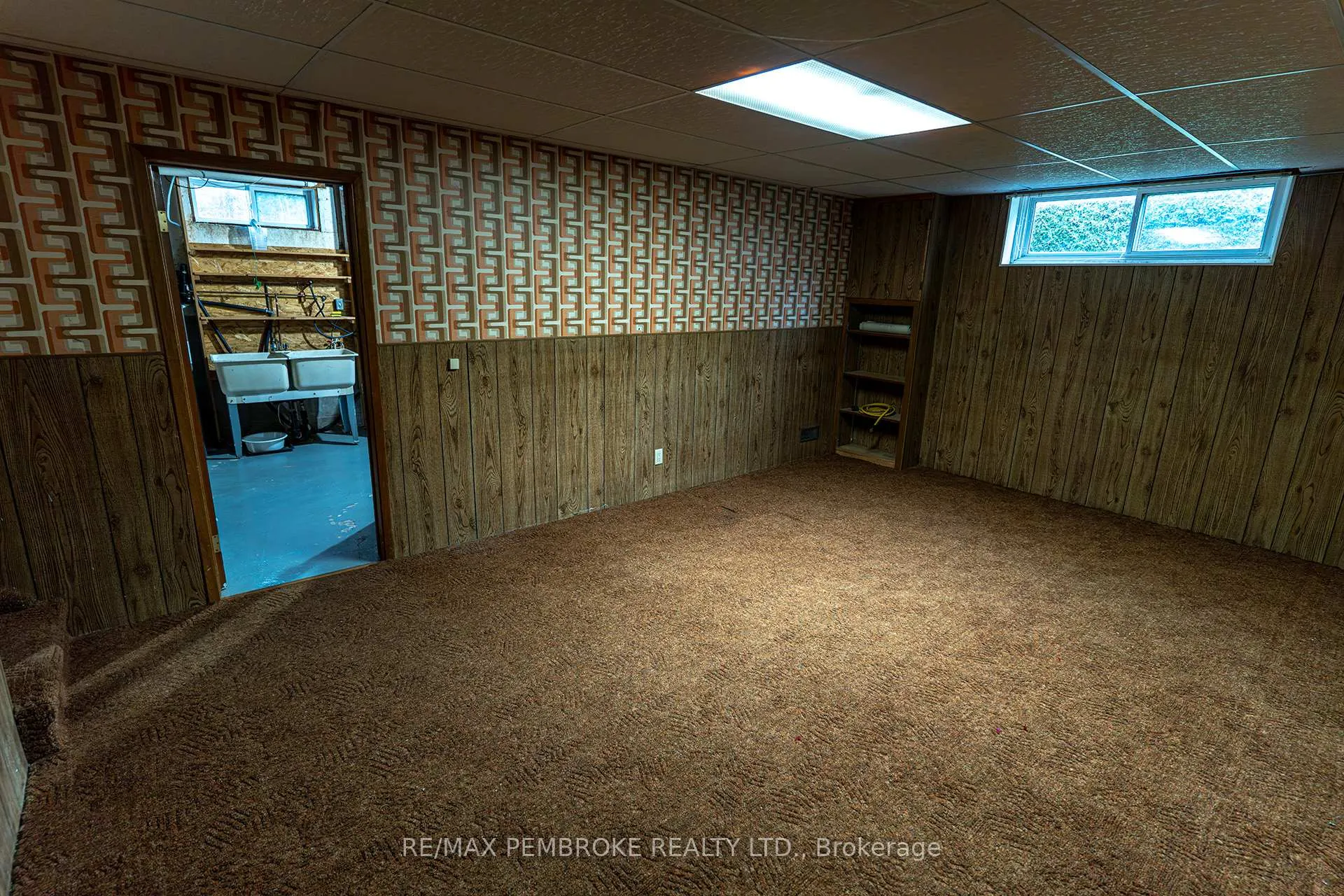 Photo 36 of 2 Silke Drive, Petawawa — HOMEH
