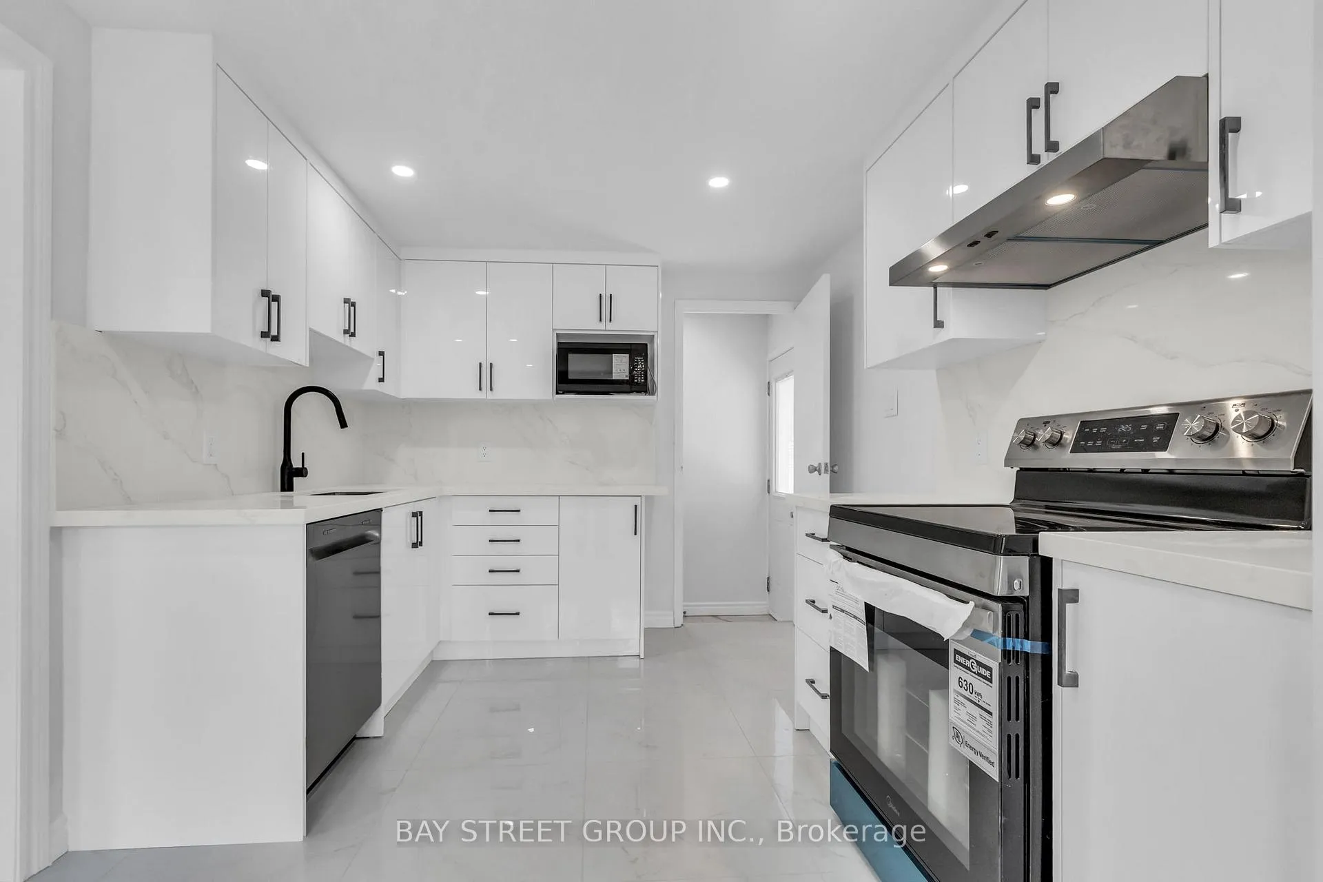 Photo 13 of 66 Amos Avenue, Waterloo, Beechwood — HOMEH
