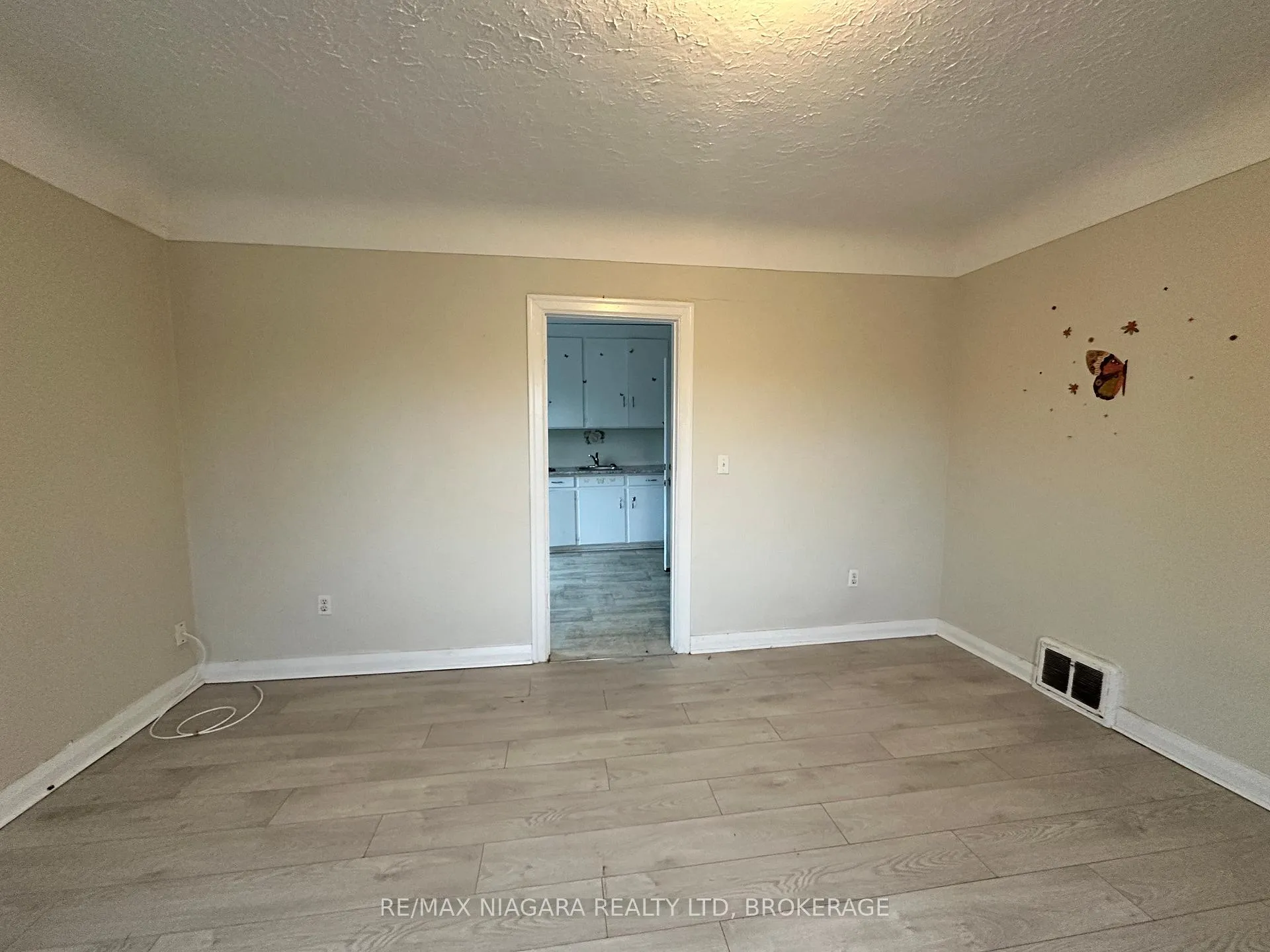 Photo 7 of Unit 4, 51 Lyons Avenue, Welland, Lincoln/Crowland — HOMEH
