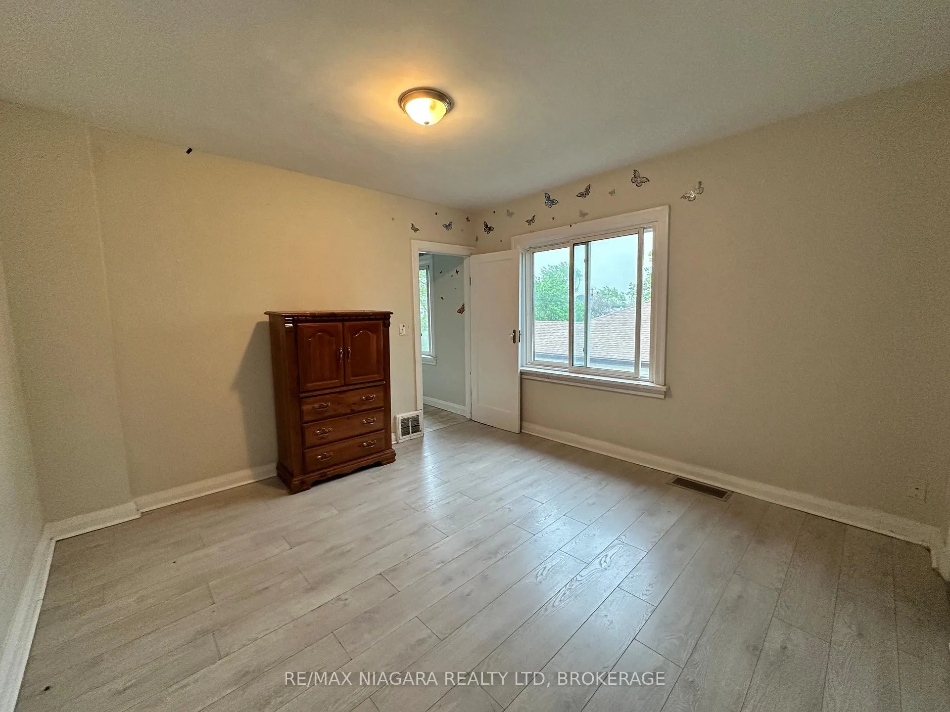 Photo 9 of Unit 4, 51 Lyons Avenue, Welland, Lincoln/Crowland — HOMEH