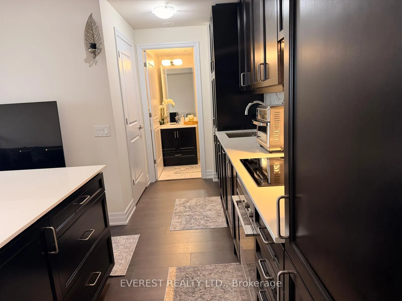 Photo 3 of Unit 1706, 9075 Jane Street, Vaughan, Concord — HOMEH