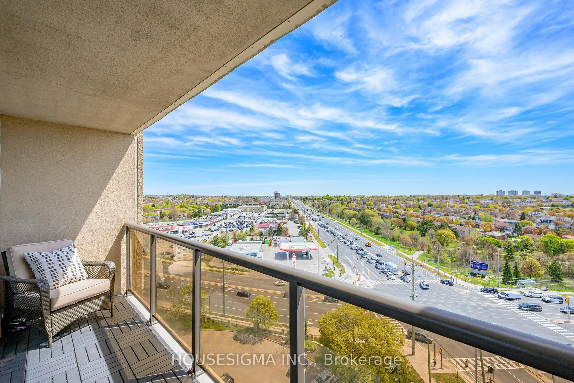 Photo 2 of Unit 1203, 2 Westney Road N, Ajax, Central West — HOMEH