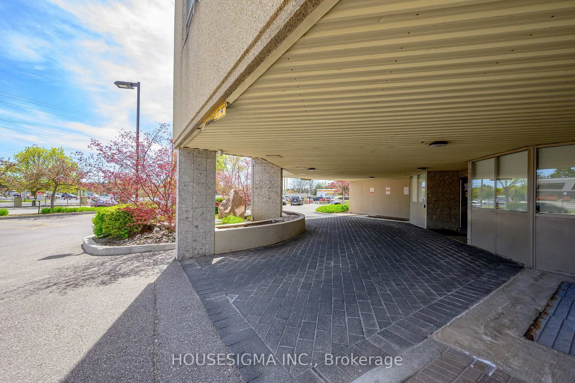 Photo 24 of Unit 1203, 2 Westney Road N, Ajax, Central West — HOMEH