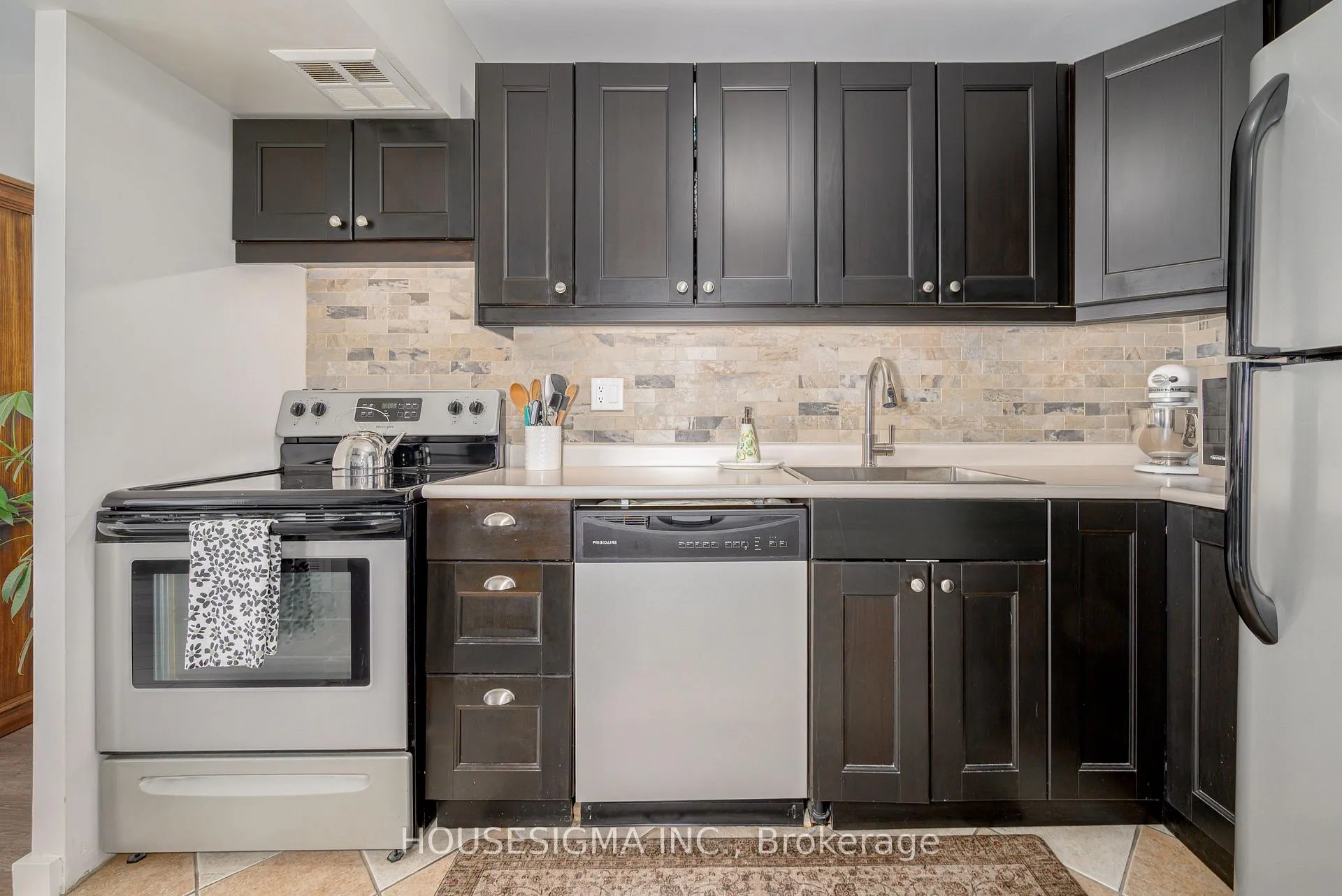 Photo 30 of Unit 1203, 2 Westney Road N, Ajax, Central West — HOMEH