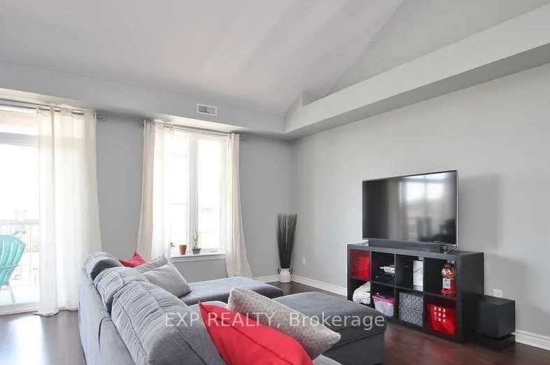 Photo 6 of Unit G, 3789 Canyon Walk Drive, Ottawa, Riverside South/Gloucester Glen — HOMEH
