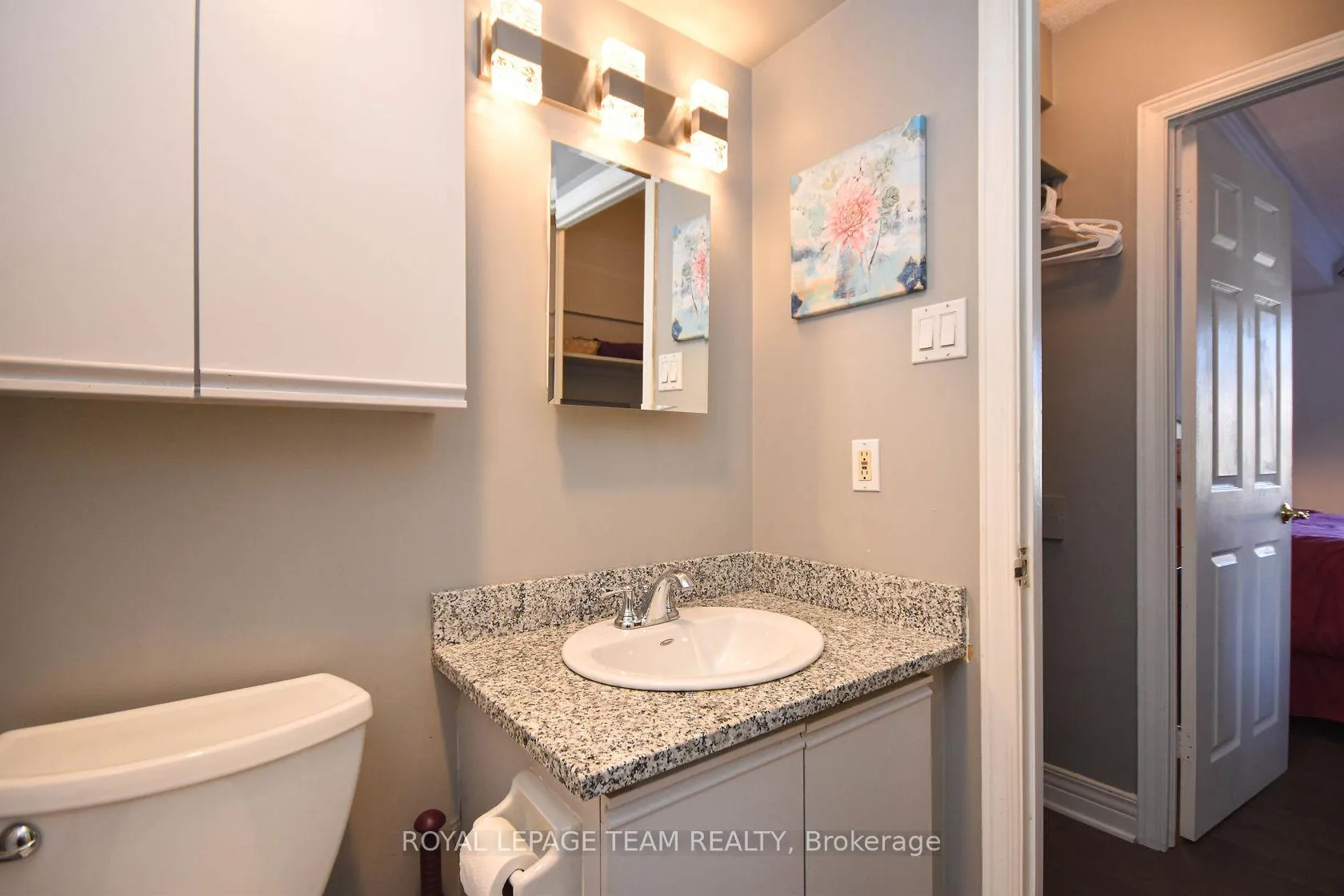 Photo 19 of Unit 203, 959 North River Road, Ottawa, Overbrook — HOMEH