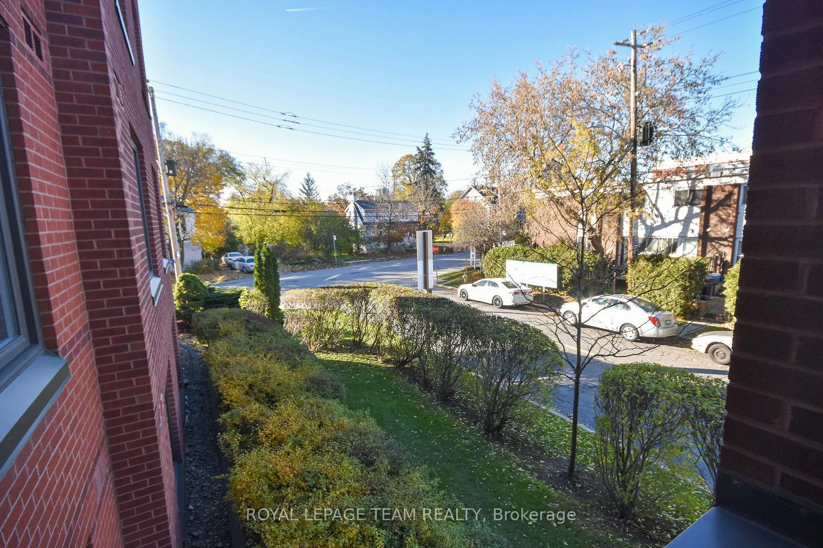 Photo 22 of Unit 203, 959 North River Road, Ottawa, Overbrook — HOMEH
