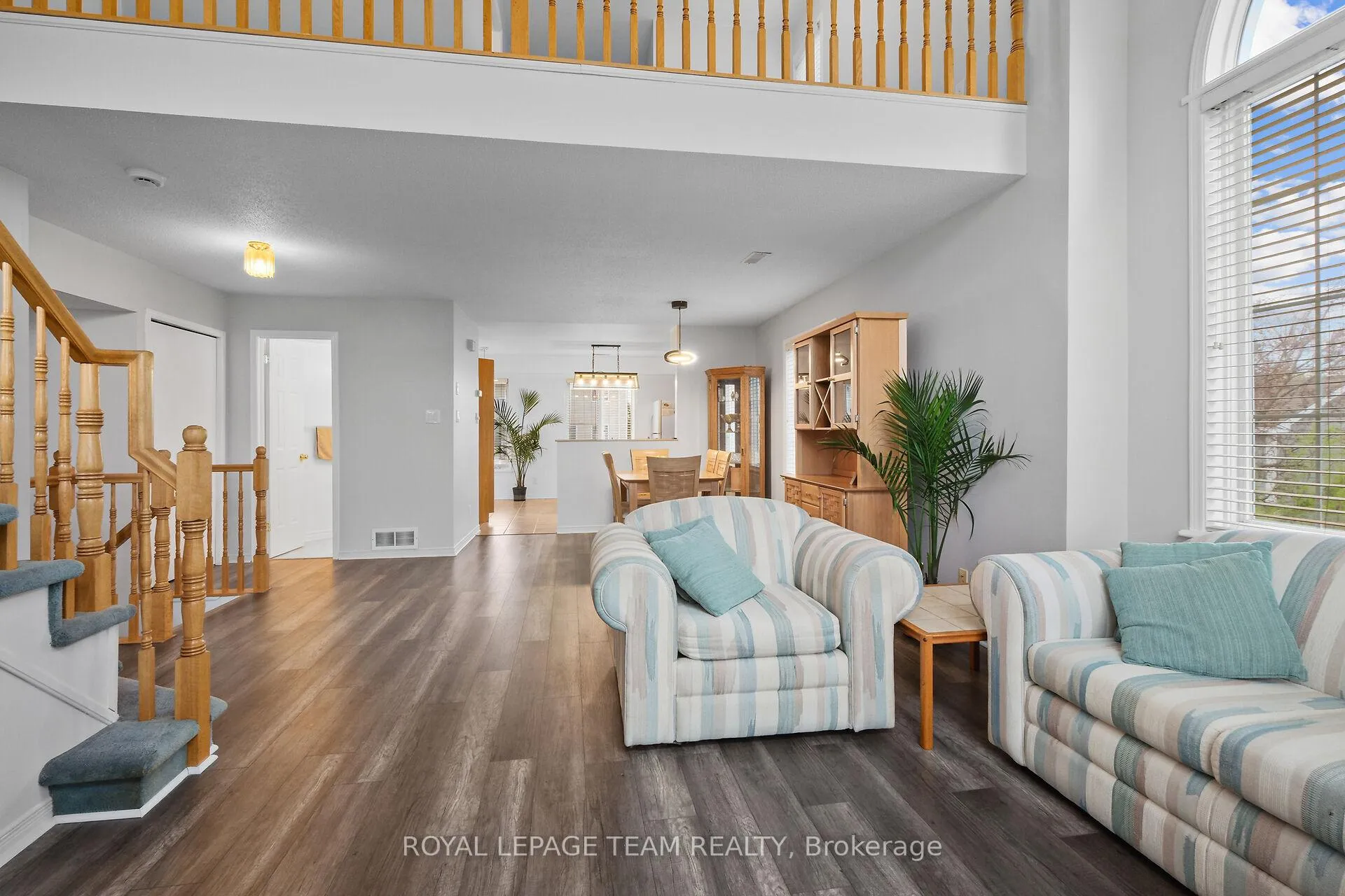 Photo 13 of Unit 23, 1701 Blohm Drive, Ottawa, Hunt Club Park — HOMEH