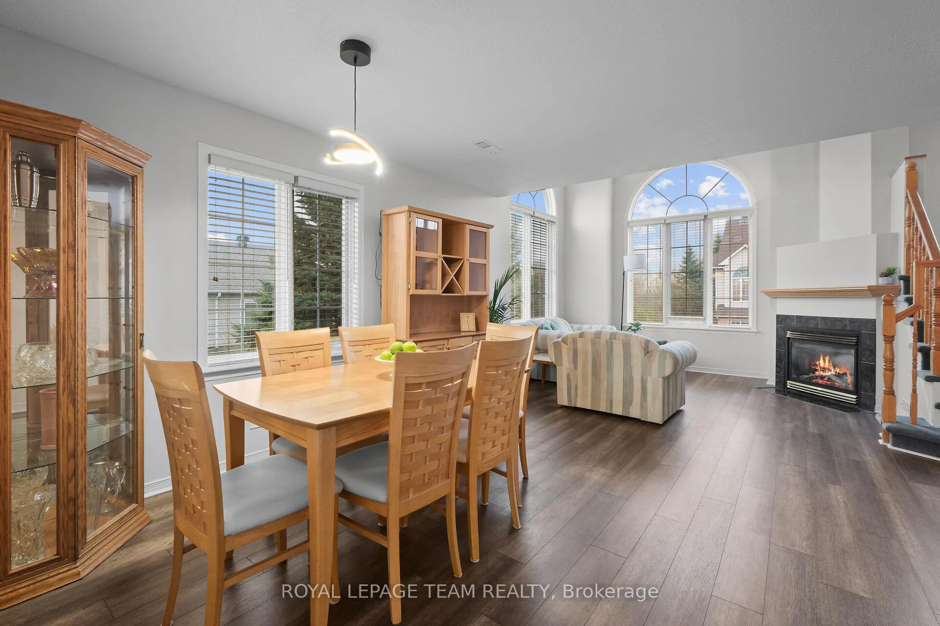 Photo 16 of Unit 23, 1701 Blohm Drive, Ottawa, Hunt Club Park — HOMEH