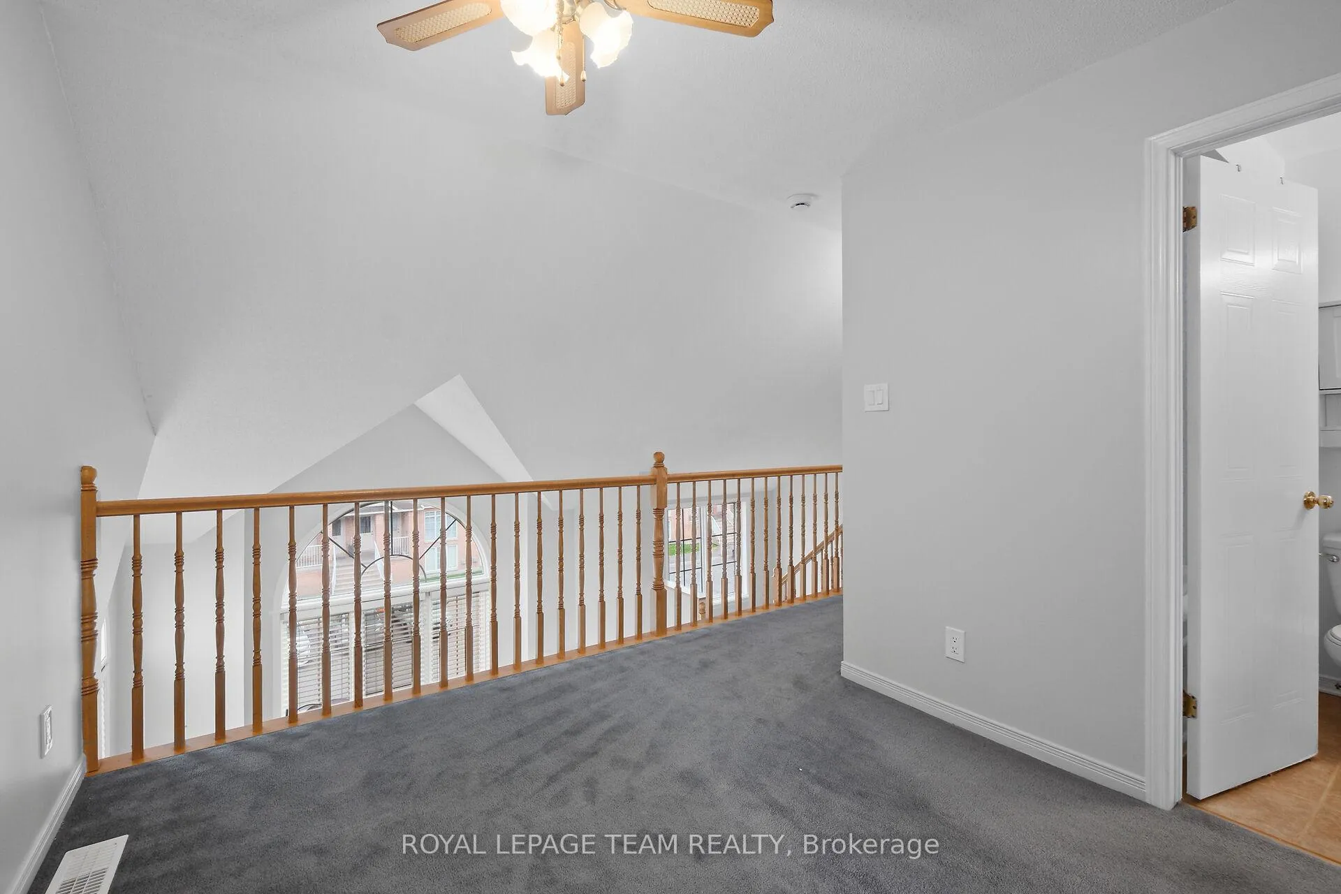 Photo 32 of Unit 23, 1701 Blohm Drive, Ottawa, Hunt Club Park — HOMEH
