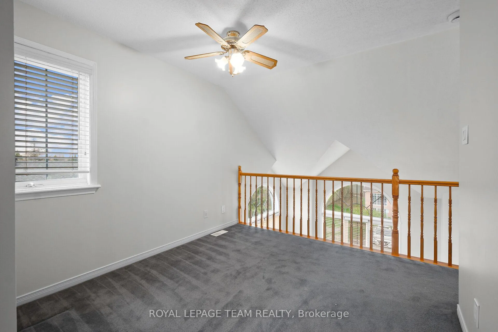 Photo 33 of Unit 23, 1701 Blohm Drive, Ottawa, Hunt Club Park — HOMEH