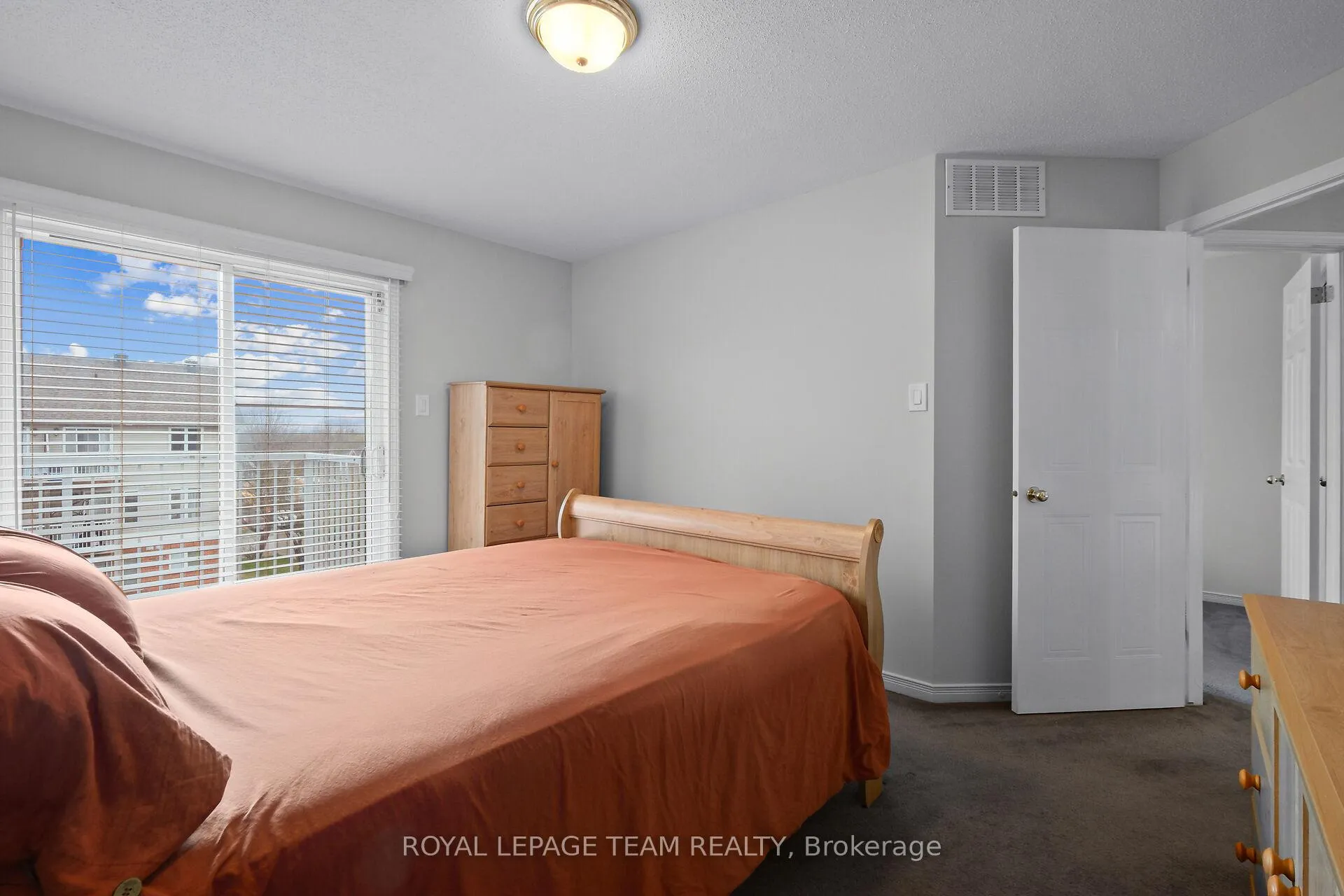 Photo 39 of Unit 23, 1701 Blohm Drive, Ottawa, Hunt Club Park — HOMEH