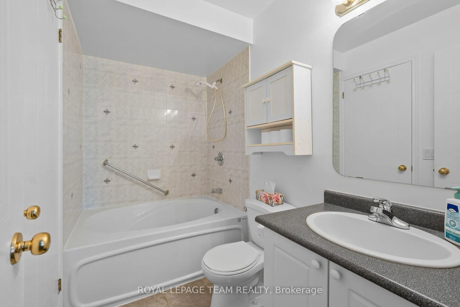 Photo 42 of Unit 23, 1701 Blohm Drive, Ottawa, Hunt Club Park — HOMEH