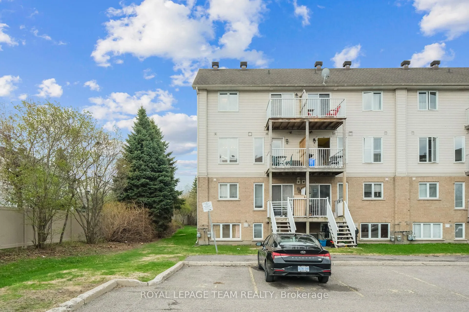 Photo 49 of Unit 23, 1701 Blohm Drive, Ottawa, Hunt Club Park — HOMEH