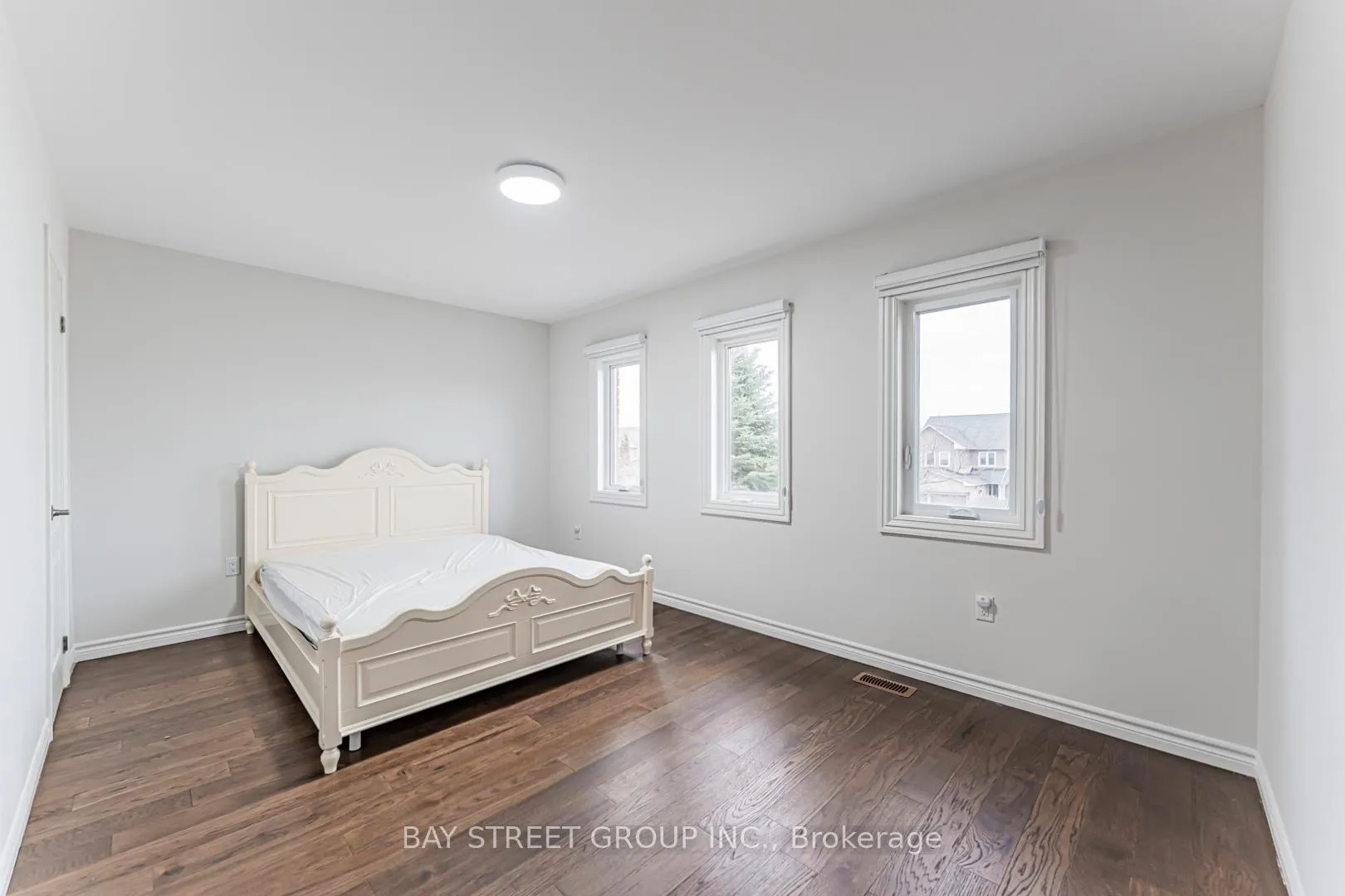 Photo 18 of 277 Stone Road, Aurora, Aurora Grove — HOMEH