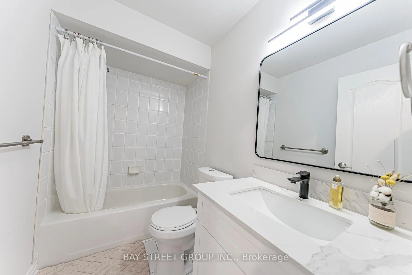Photo 20 of 277 Stone Road, Aurora, Aurora Grove — HOMEH