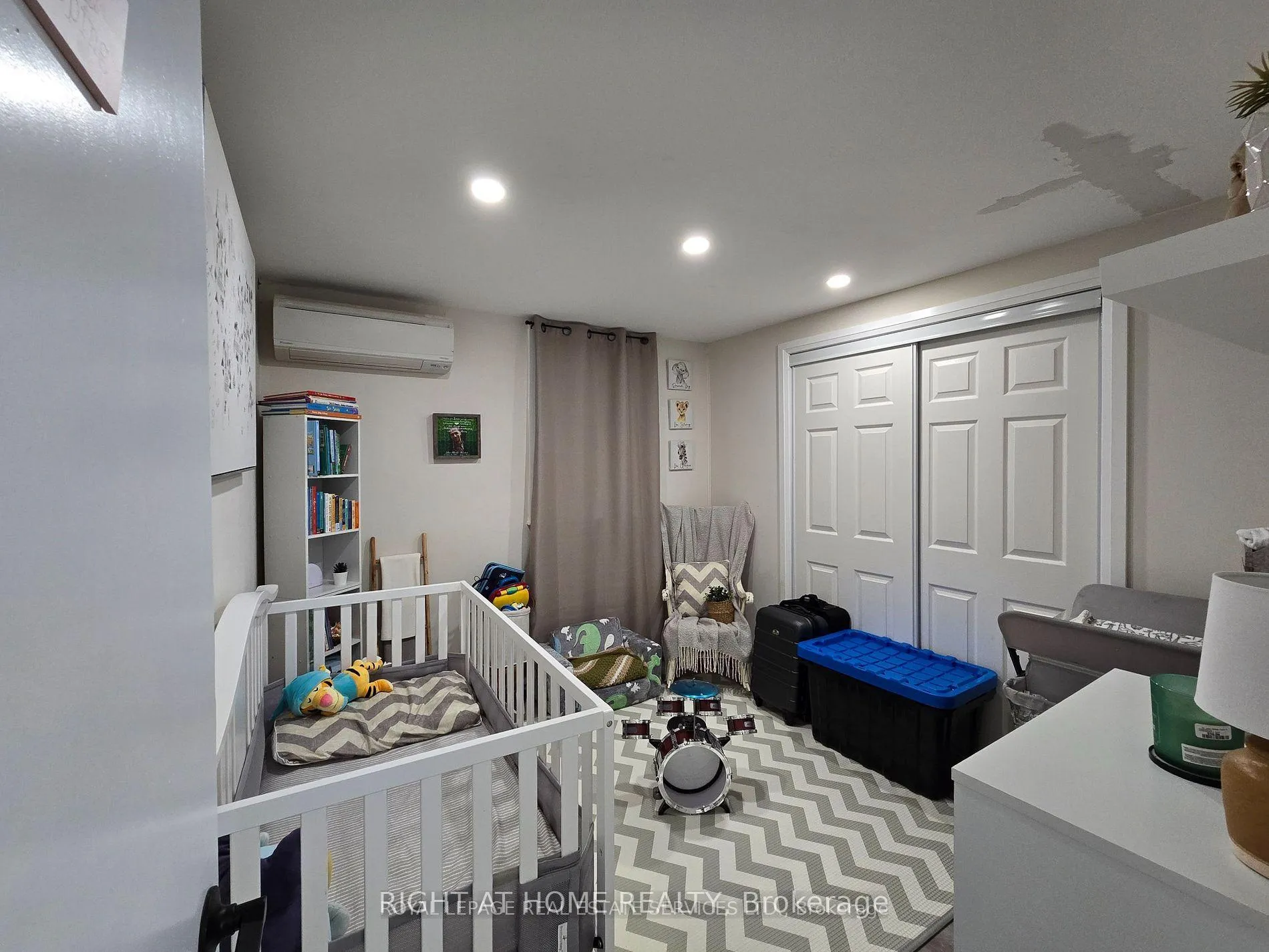 Photo 12 of Unit 2, 18 Ewing Street, Halton Hills, Georgetown — HOMEH