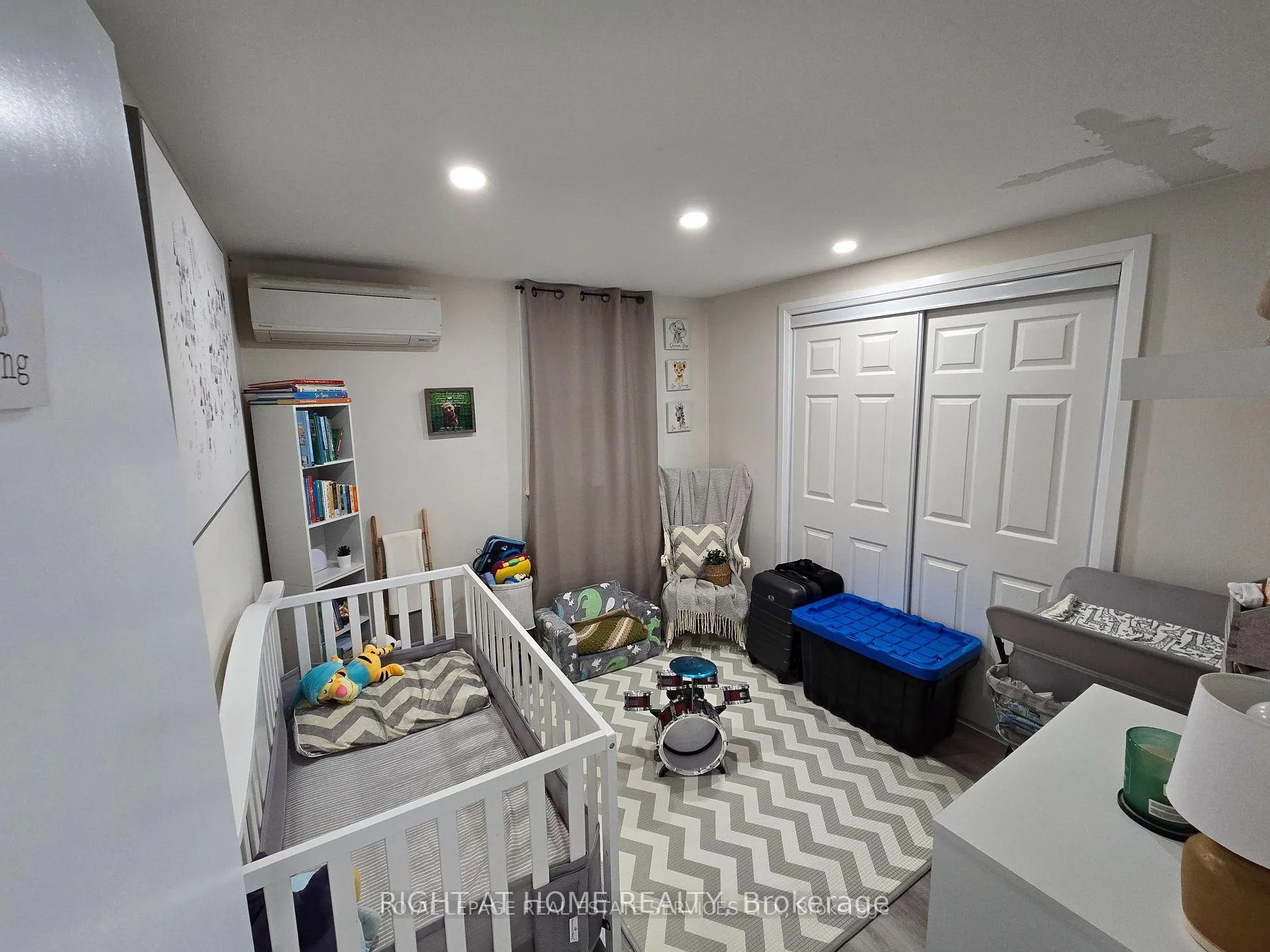 Photo 13 of Unit 2, 18 Ewing Street, Halton Hills, Georgetown — HOMEH