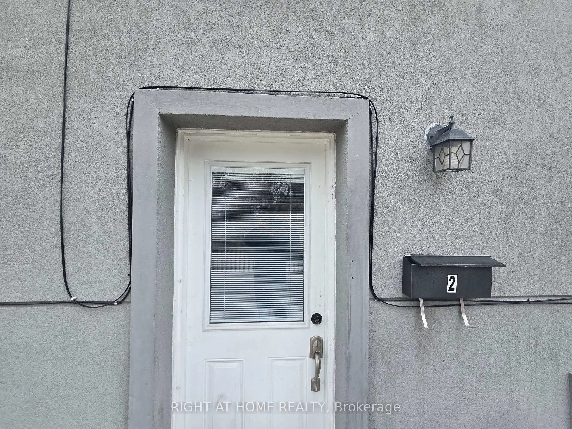 Photo 24 of Unit 2, 18 Ewing Street, Halton Hills, Georgetown — HOMEH