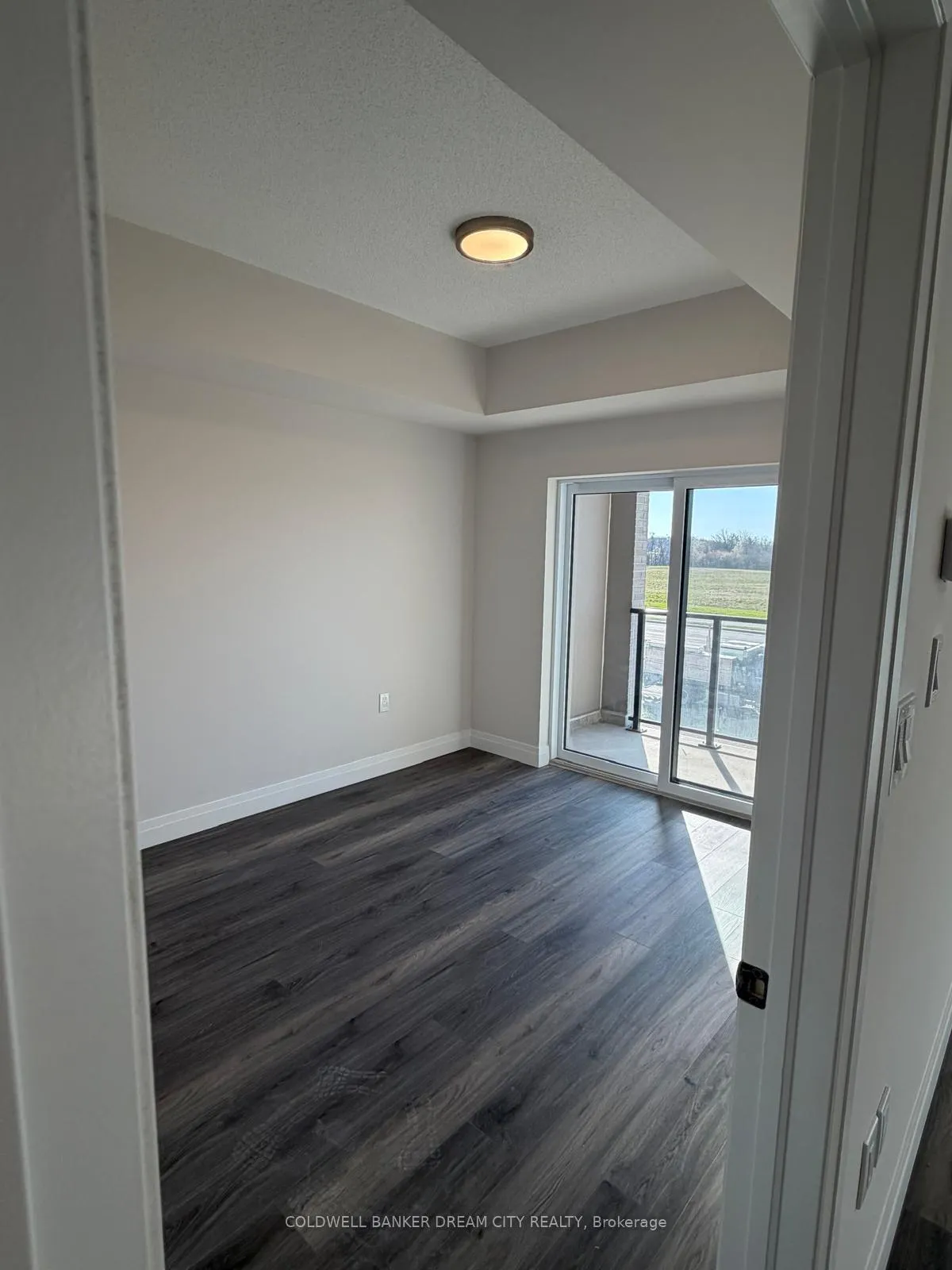 Photo 4 of Unit 207, 6415 Regional Road, Milton, Willmott — HOMEH