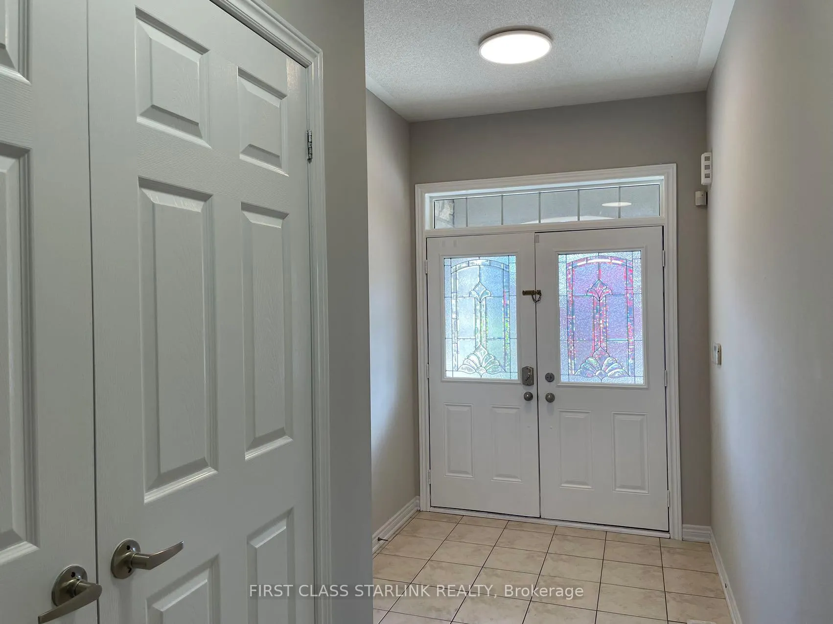 Photo 2 of 2385 Wasaga Drive, Oakville, Joshua Creek — HOMEH