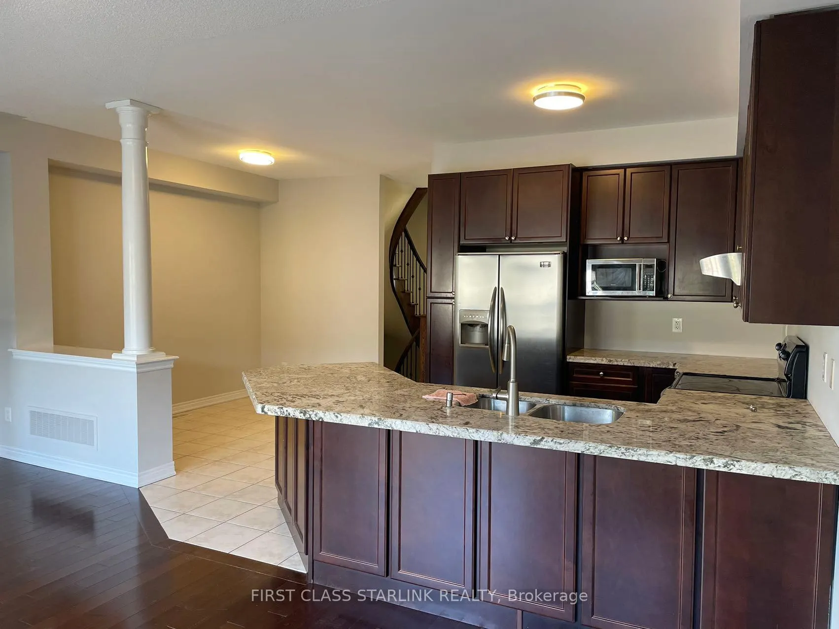 Photo 5 of 2385 Wasaga Drive, Oakville, Joshua Creek — HOMEH