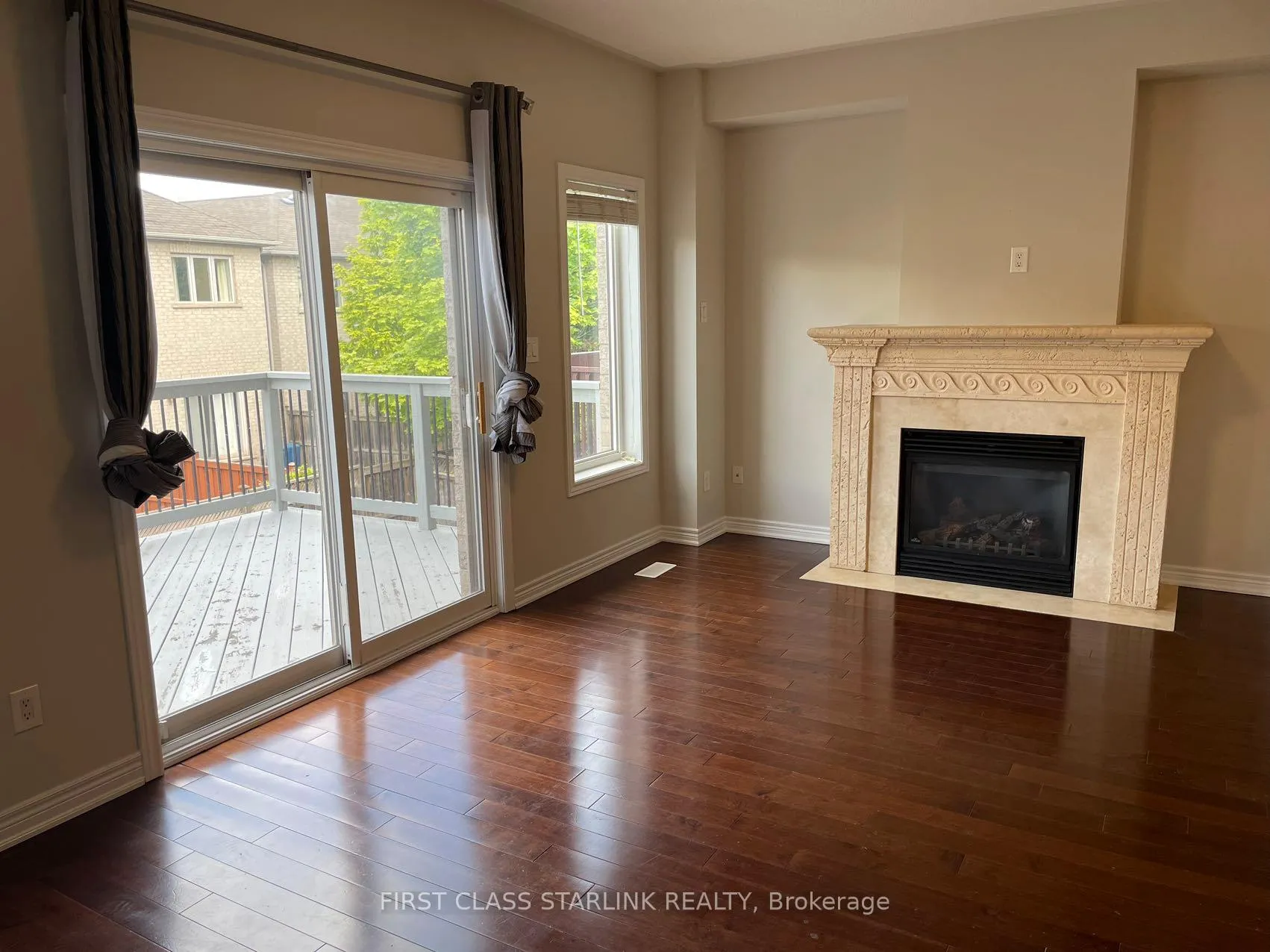 Photo 6 of 2385 Wasaga Drive, Oakville, Joshua Creek — HOMEH