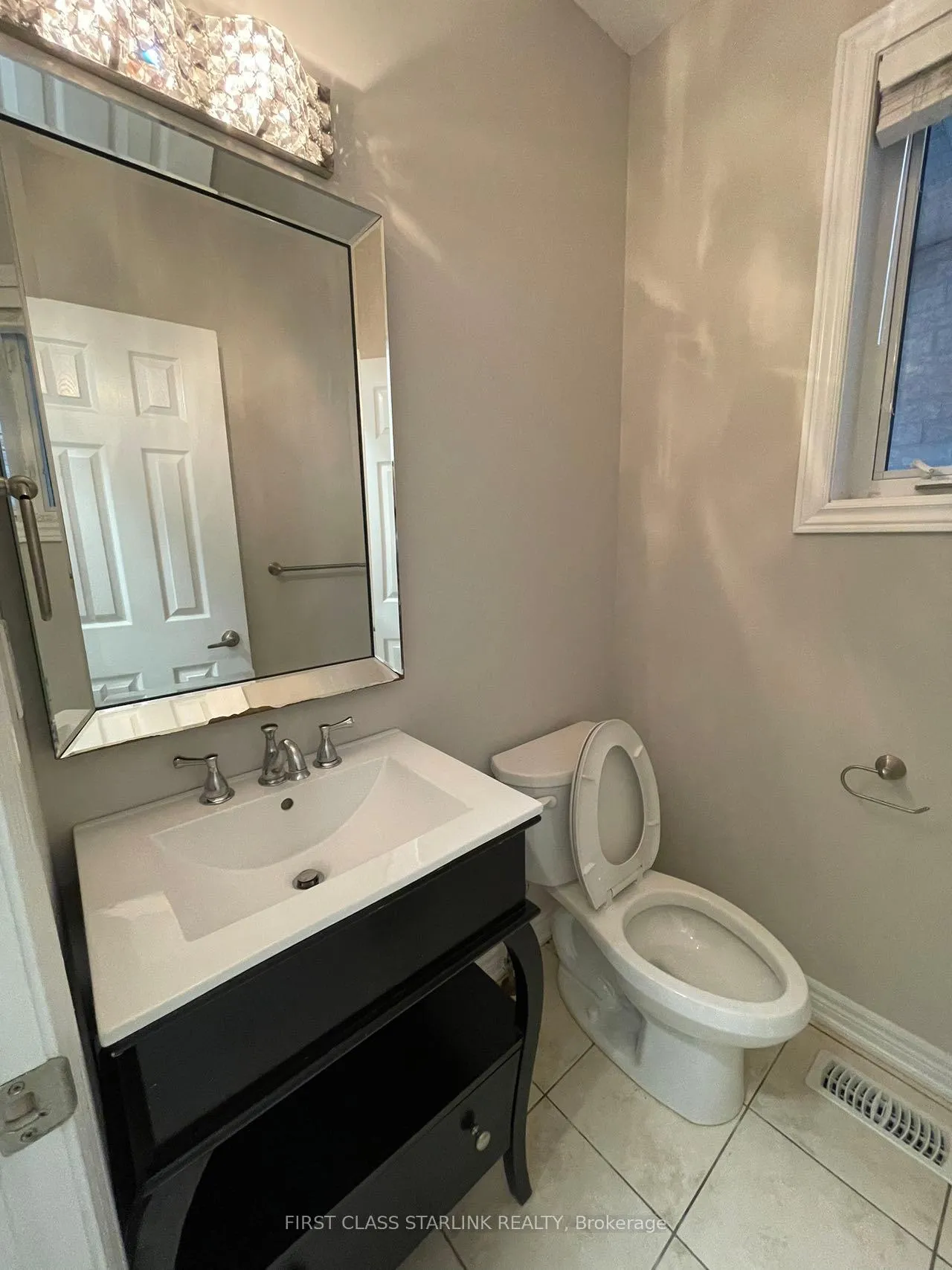 Photo 8 of 2385 Wasaga Drive, Oakville, Joshua Creek — HOMEH