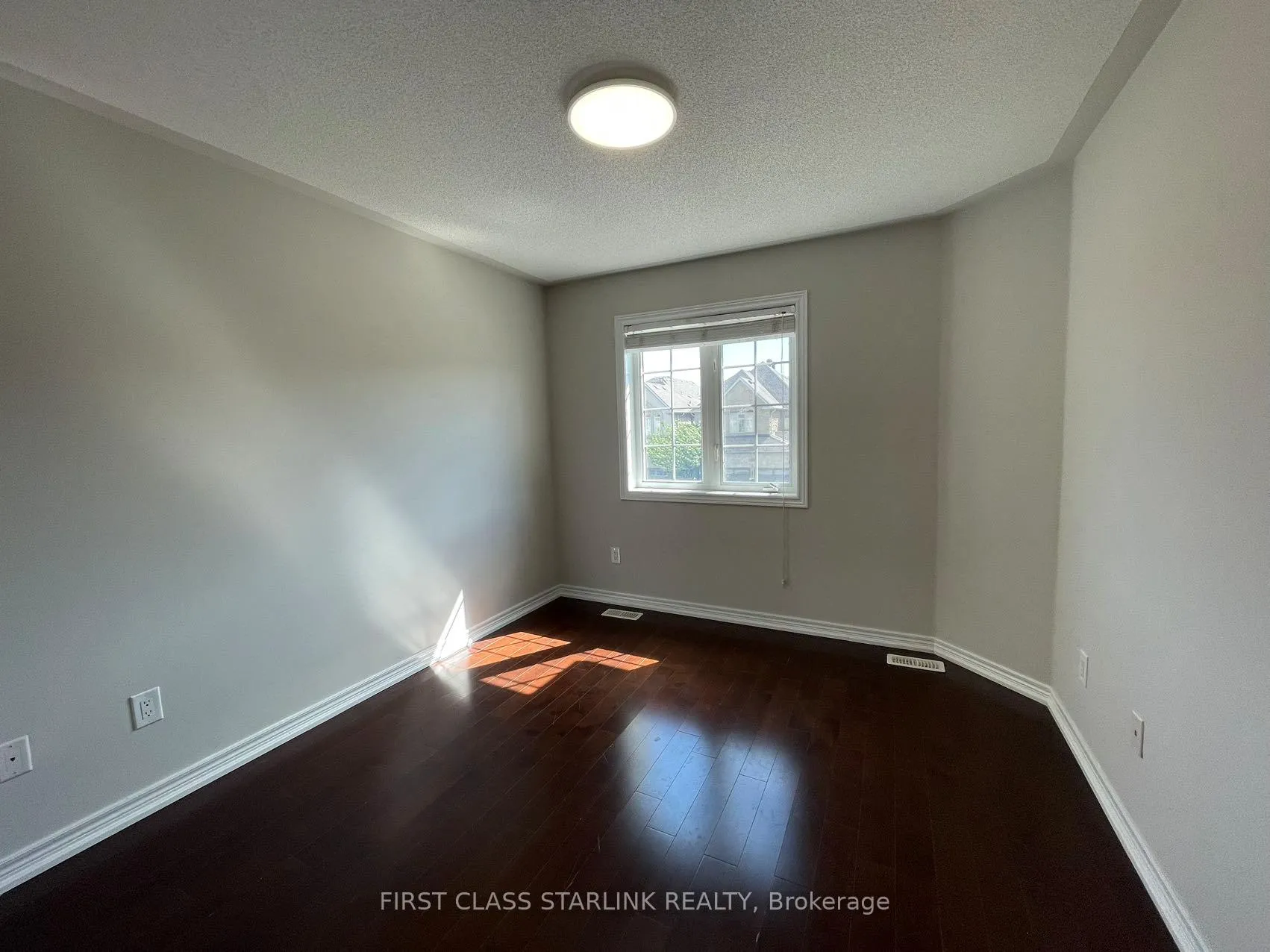 Photo 15 of 2385 Wasaga Drive, Oakville, Joshua Creek — HOMEH
