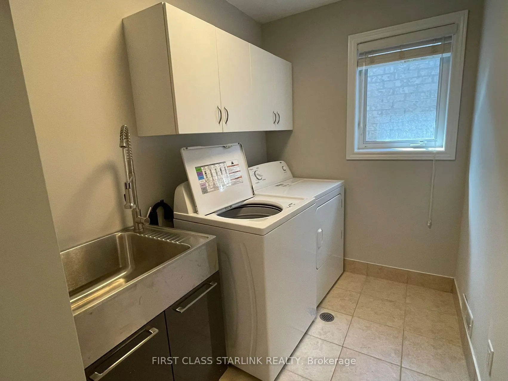 Photo 17 of 2385 Wasaga Drive, Oakville, Joshua Creek — HOMEH