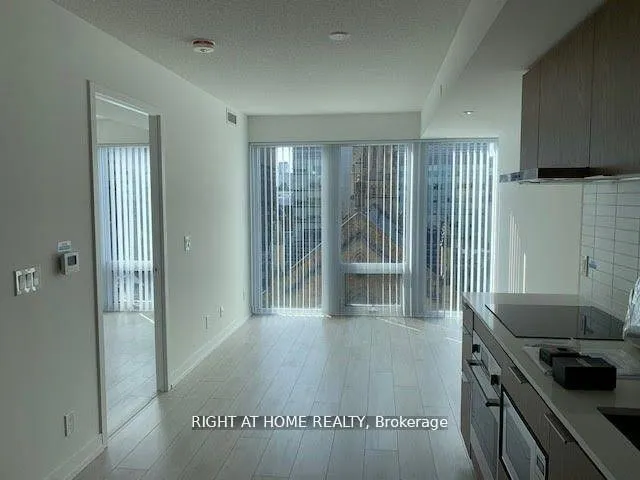 Photo 3 of Unit 907, 60 Shuter Street, Toronto, Church-Yonge Corridor — HOMEH