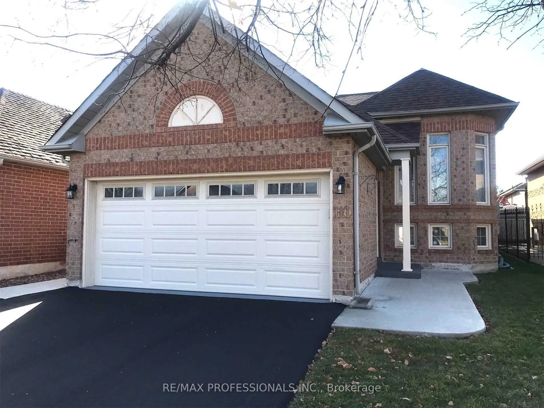 Photo 1 of 110 Springview Drive, Brampton, Brampton West — HOMEH