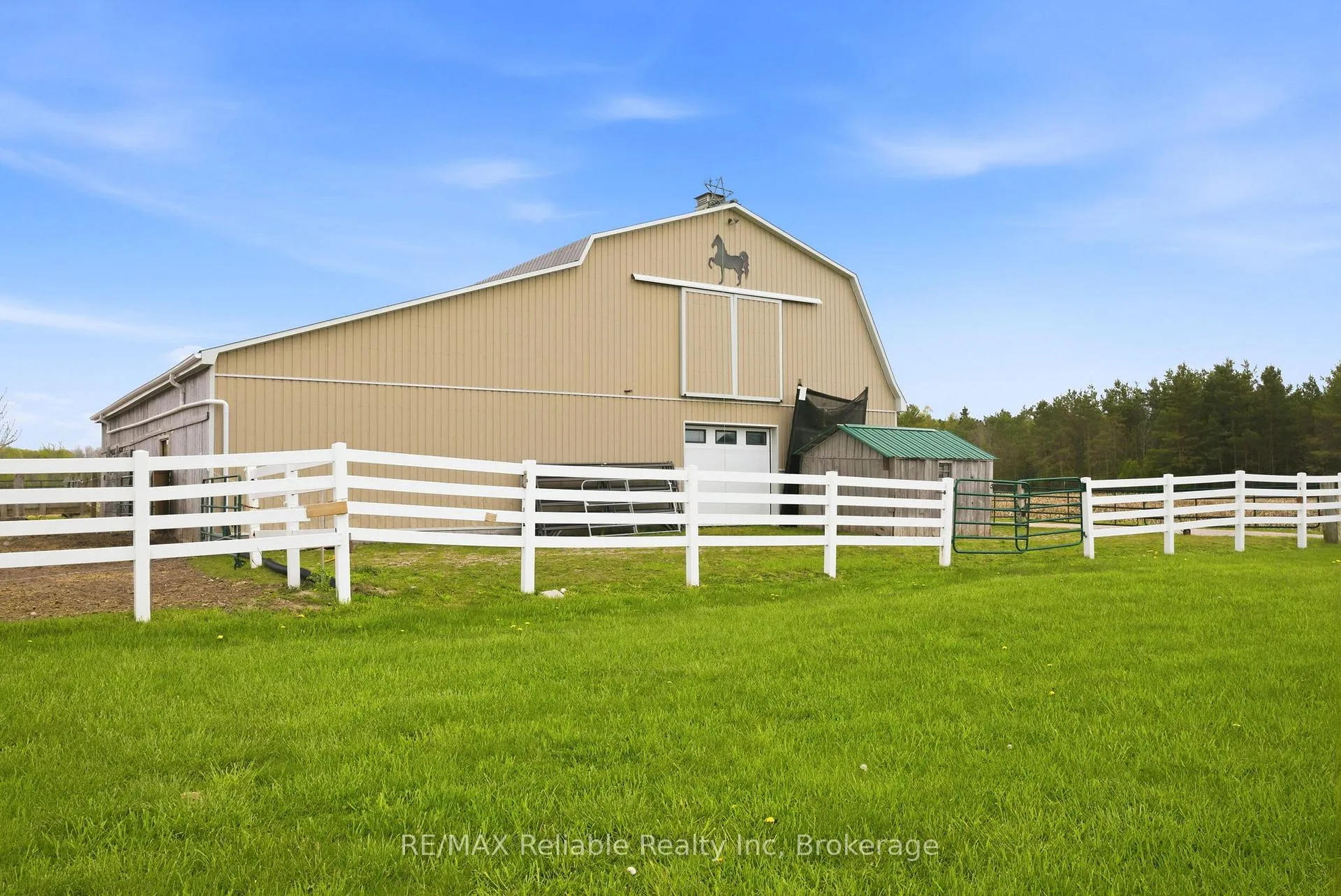 Photo 6 of 79474 Bluewater Highway, Central Huron, Goderich — HOMEH