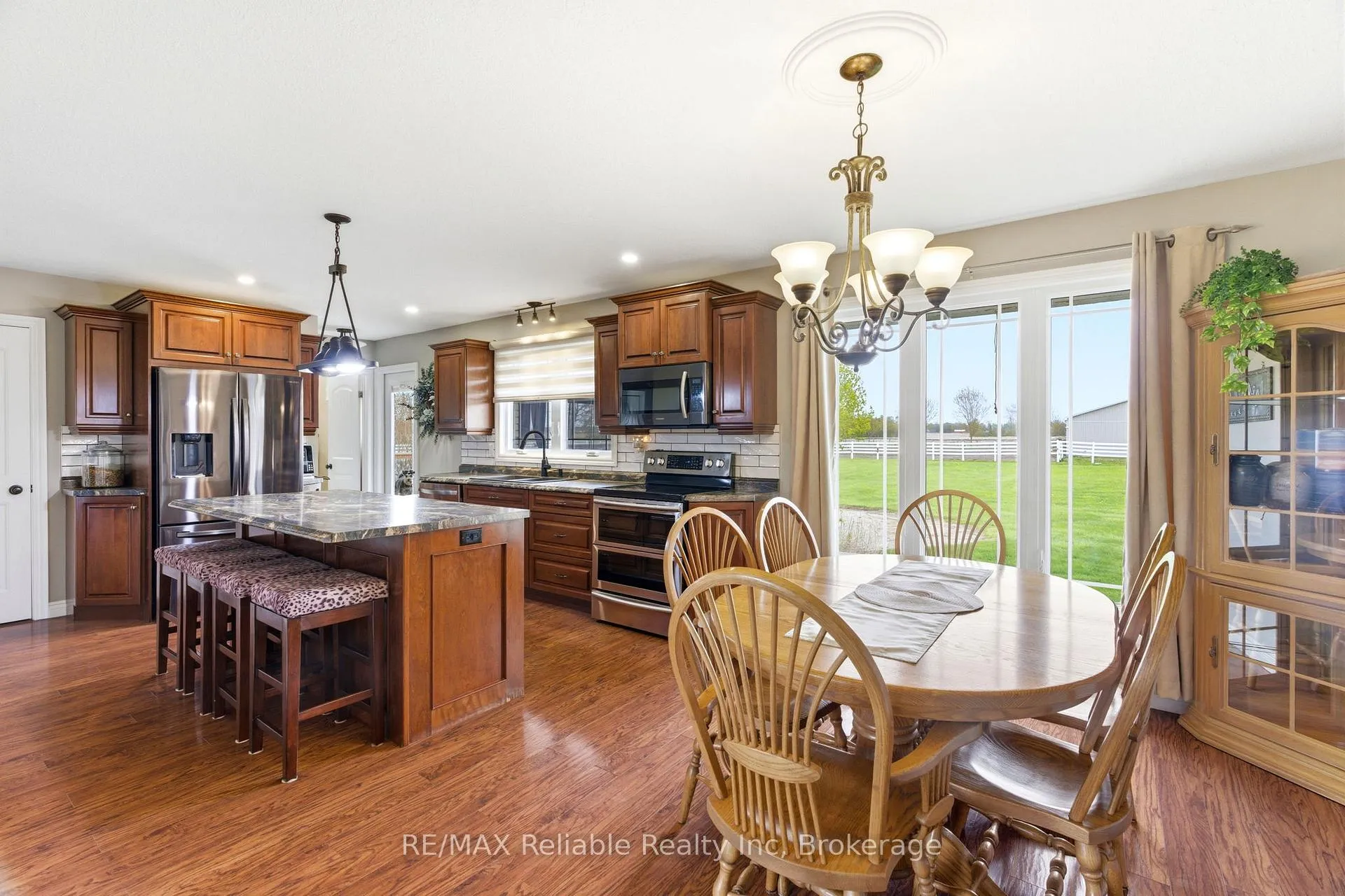 Photo 12 of 79474 Bluewater Highway, Central Huron, Goderich — HOMEH