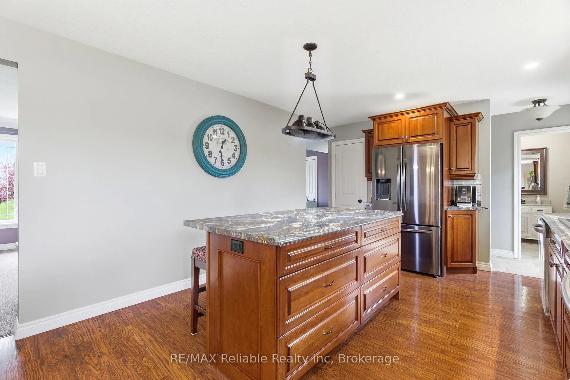 Photo 16 of 79474 Bluewater Highway, Central Huron, Goderich — HOMEH