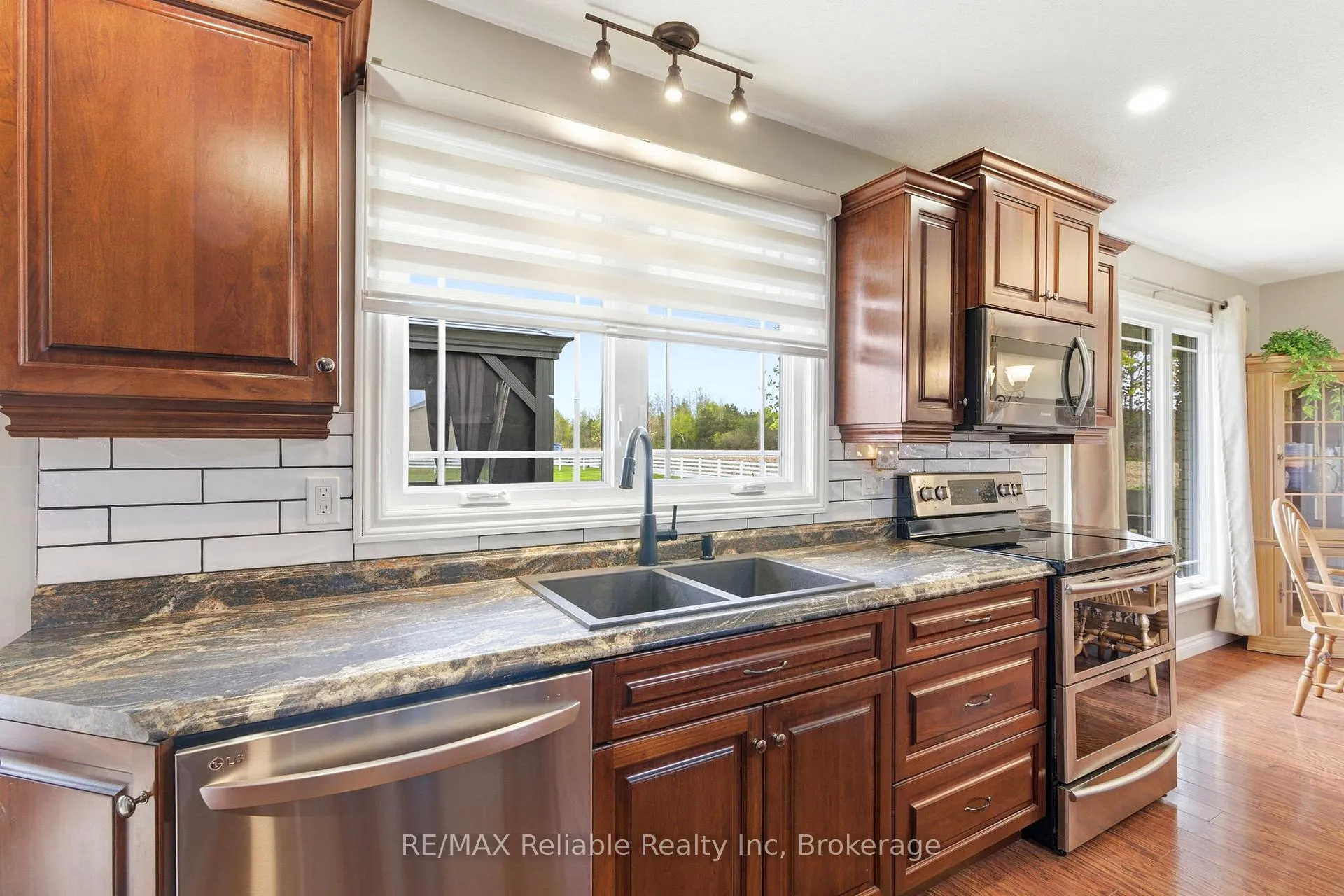 Photo 17 of 79474 Bluewater Highway, Central Huron, Goderich — HOMEH